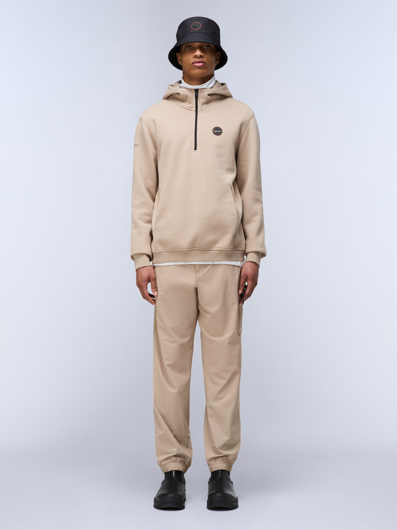 Кофта Napapijri B-Badge Hzh модель NP0A4I1BN1I1 Фото