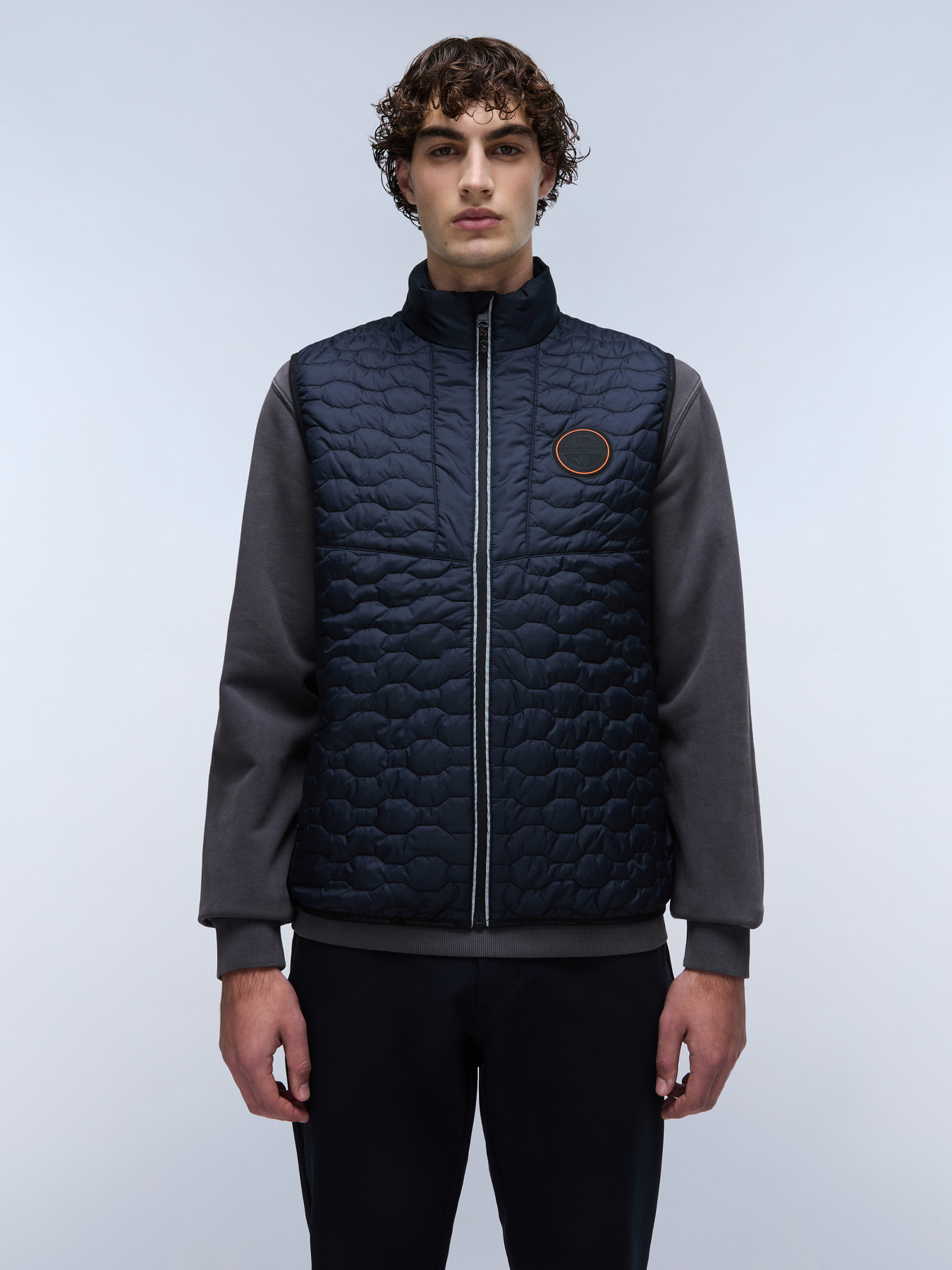 Утепленный жилет Napapijri A-Sarine модель NP0A4I1P0411 Фото