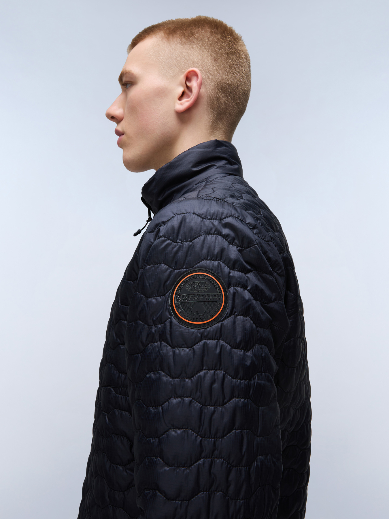 Зимова куртка Napapijri A-Sarine Puf модель NP0A4I1Q0411 Фото