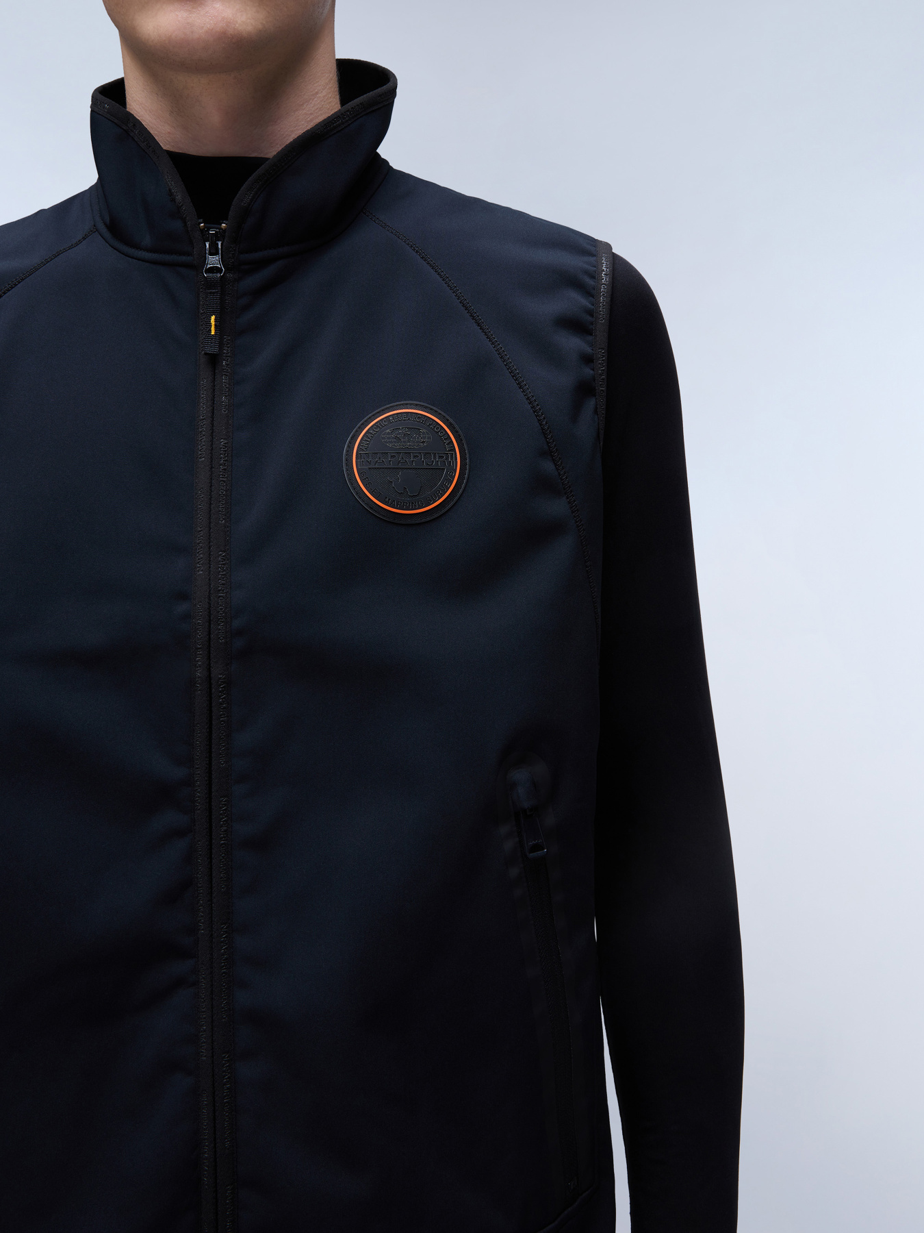 Жилет Napapijri A-Lorze V модель NP0A4I1S0411 Фото