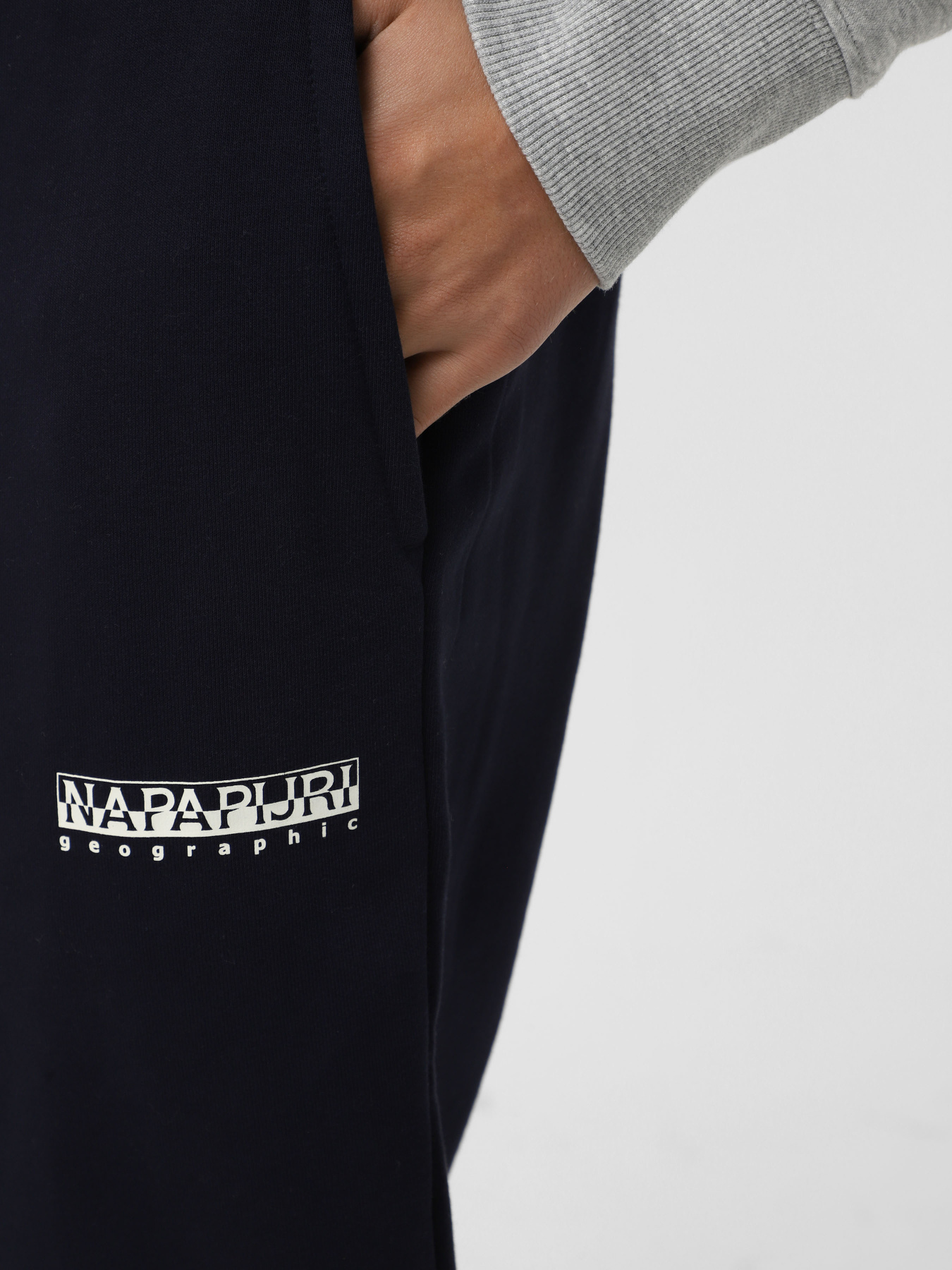 Штаны спортивные Napapijri M-Suze модель NP0A4I321761 Фото