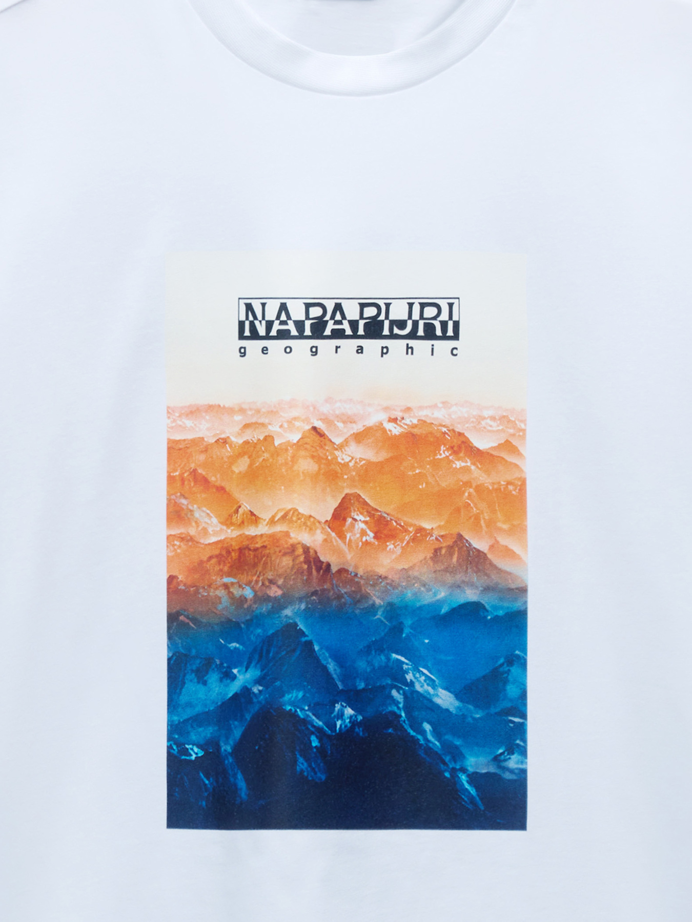 Футболка Napapijri S-Rollin Ss модель NP0A4I3D0021 Футболка Napapijri S-Rollin Ss модель NP0A4I3D0021 Фото