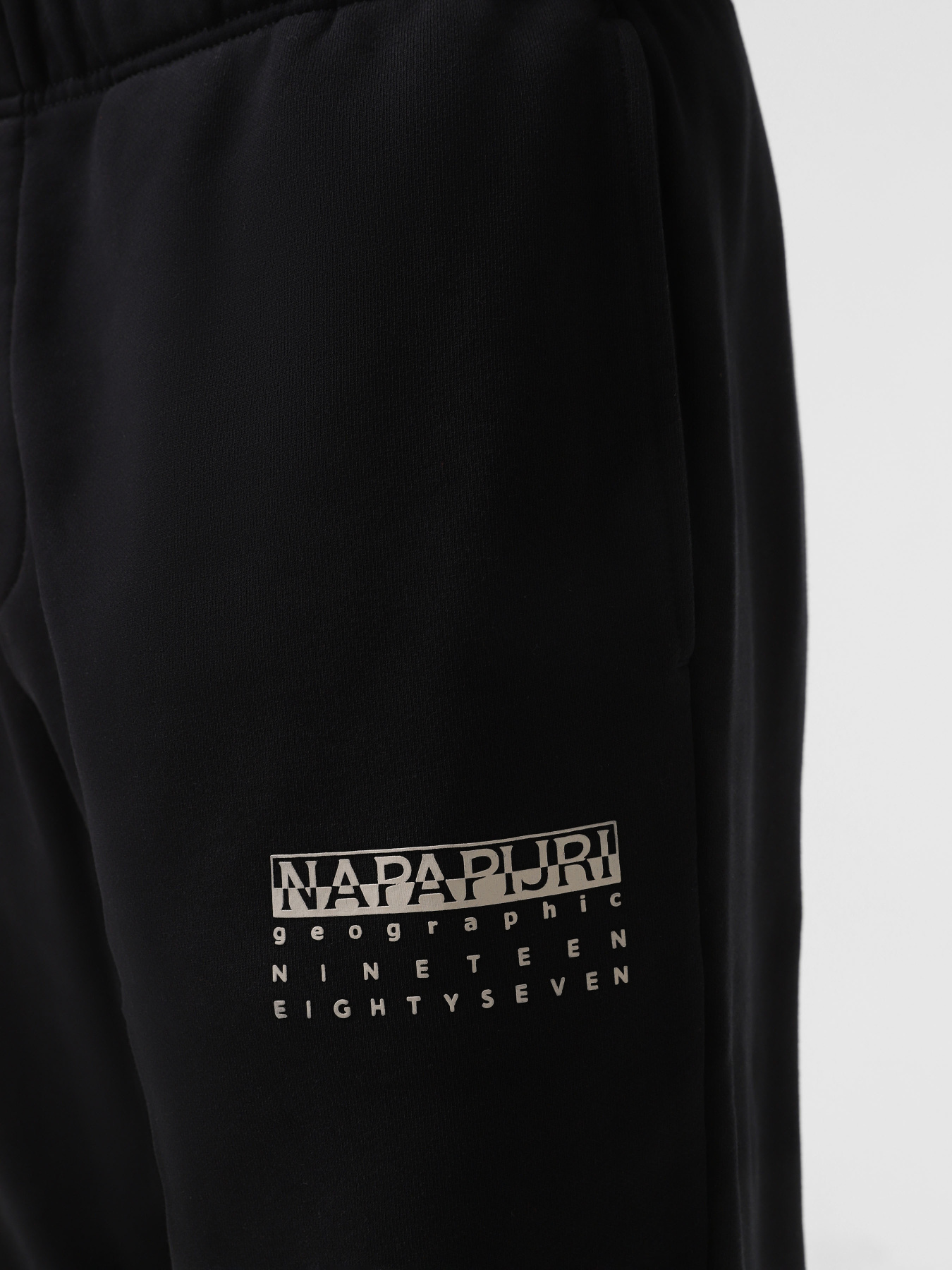 Штаны спортивные Napapijri M-Premium модель NP0A4I6P9411 Фото