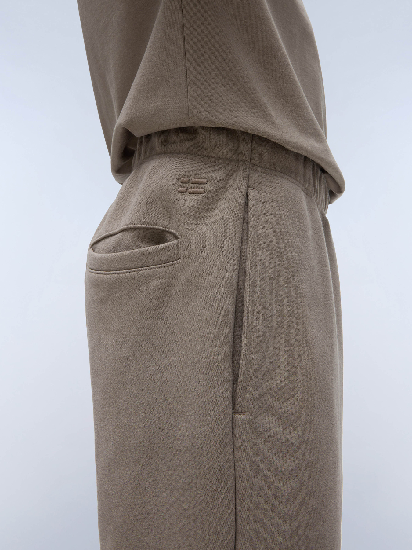 Штани спортивні Napapijri M-Premium модель NP0A4I6PN1K1 Фото