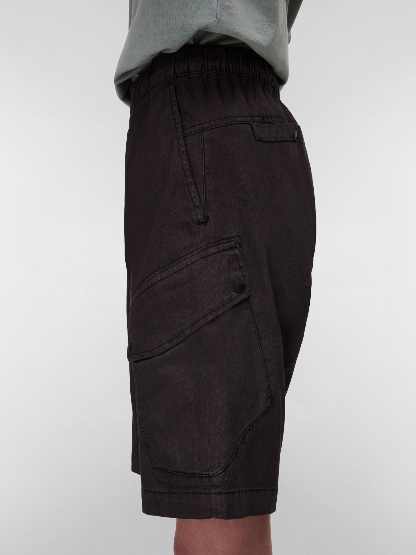 Повсякденні шорти Napapijri Senio Bermuda модель NP0A4IME9411 Фото