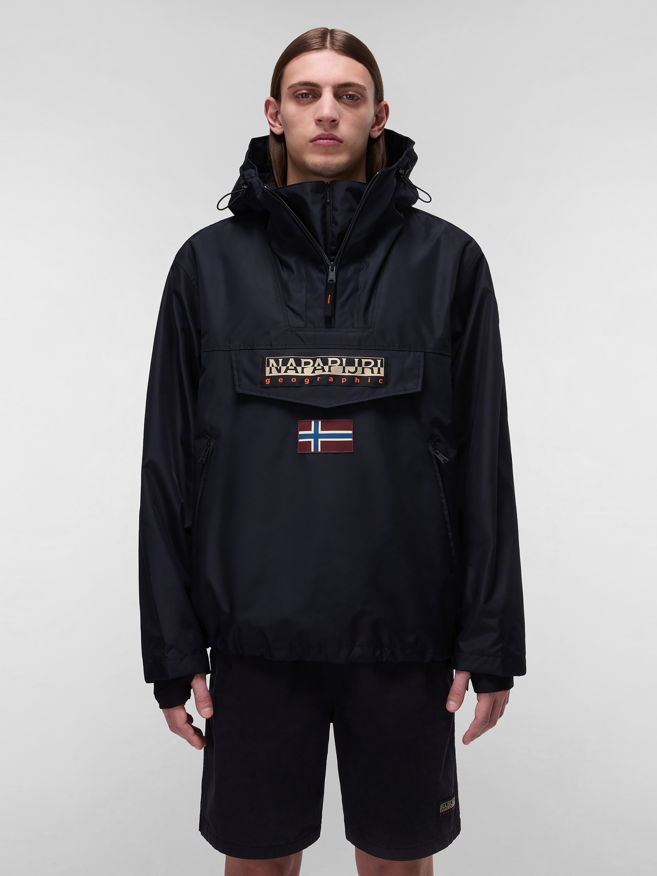 Анорак Napapijri Rainforest Next Summer модель NP0A4ILW9411 Анорак Napapijri Rainforest Next Summer модель NP0A4ILW9411 Фото