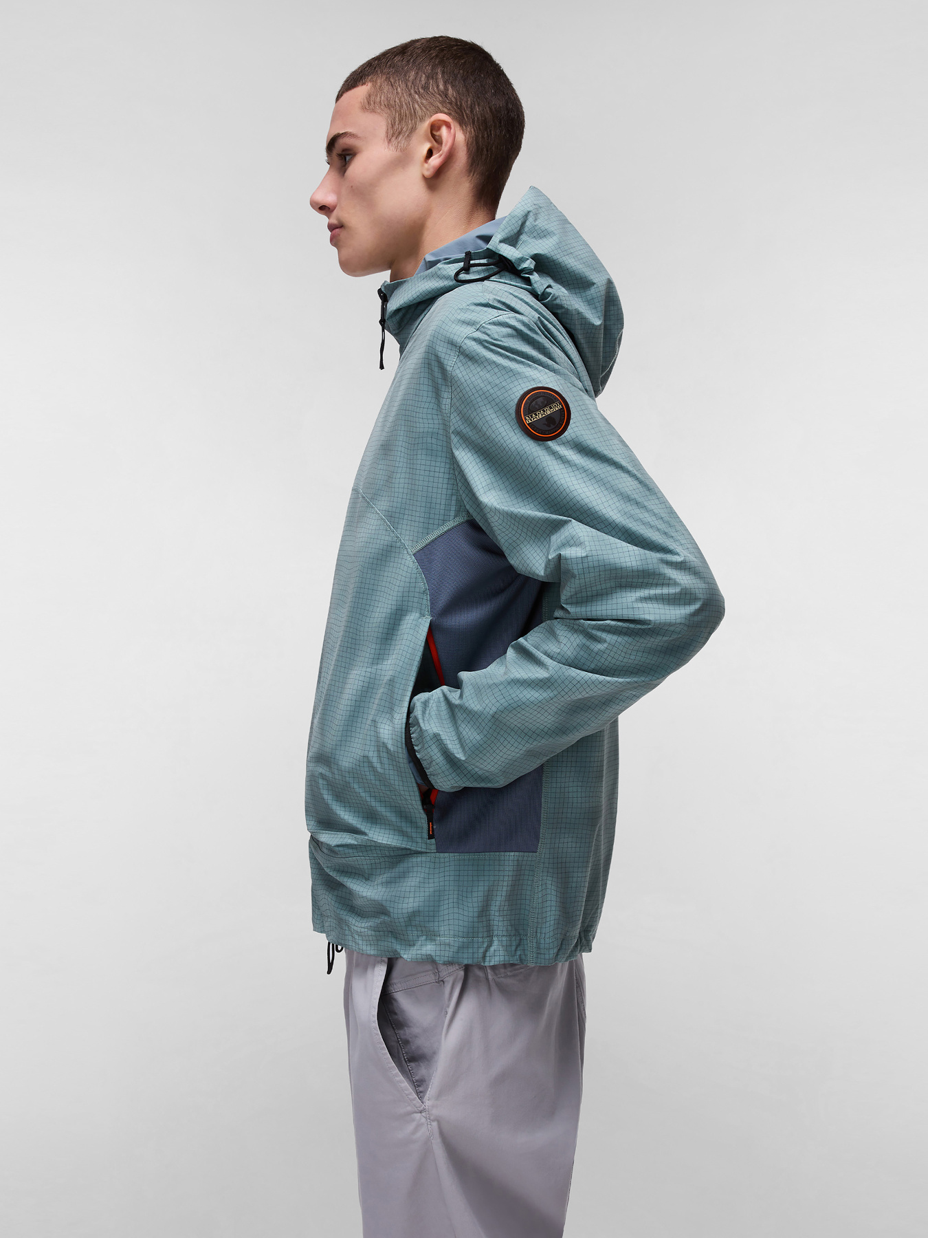 Демисезонная куртка Napapijri Tartuca Print Short модель NP0A4IMQFDH1 Фото