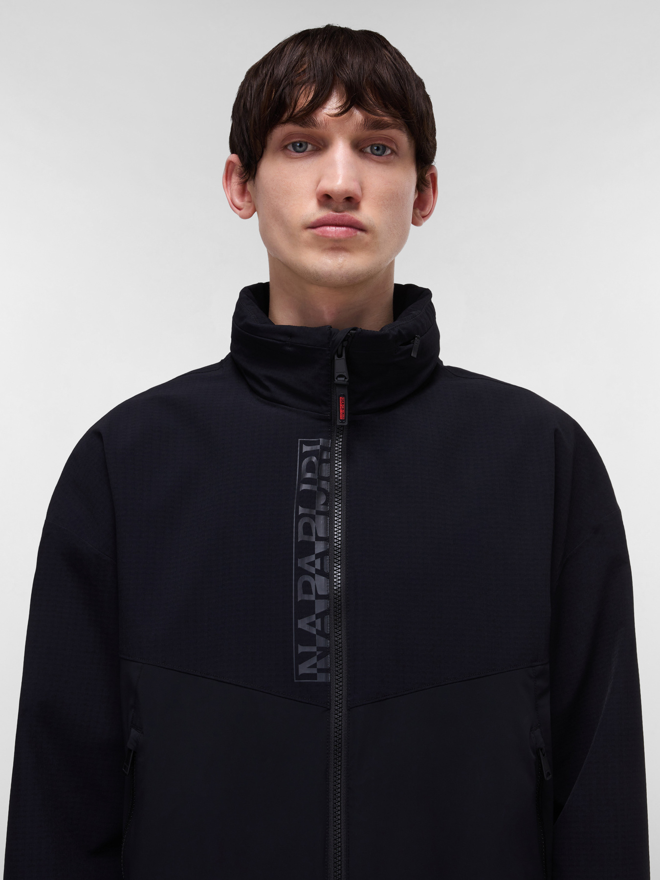 Демісезонна куртка Napapijri Clay Short модель NP0A4INN9411 Фото