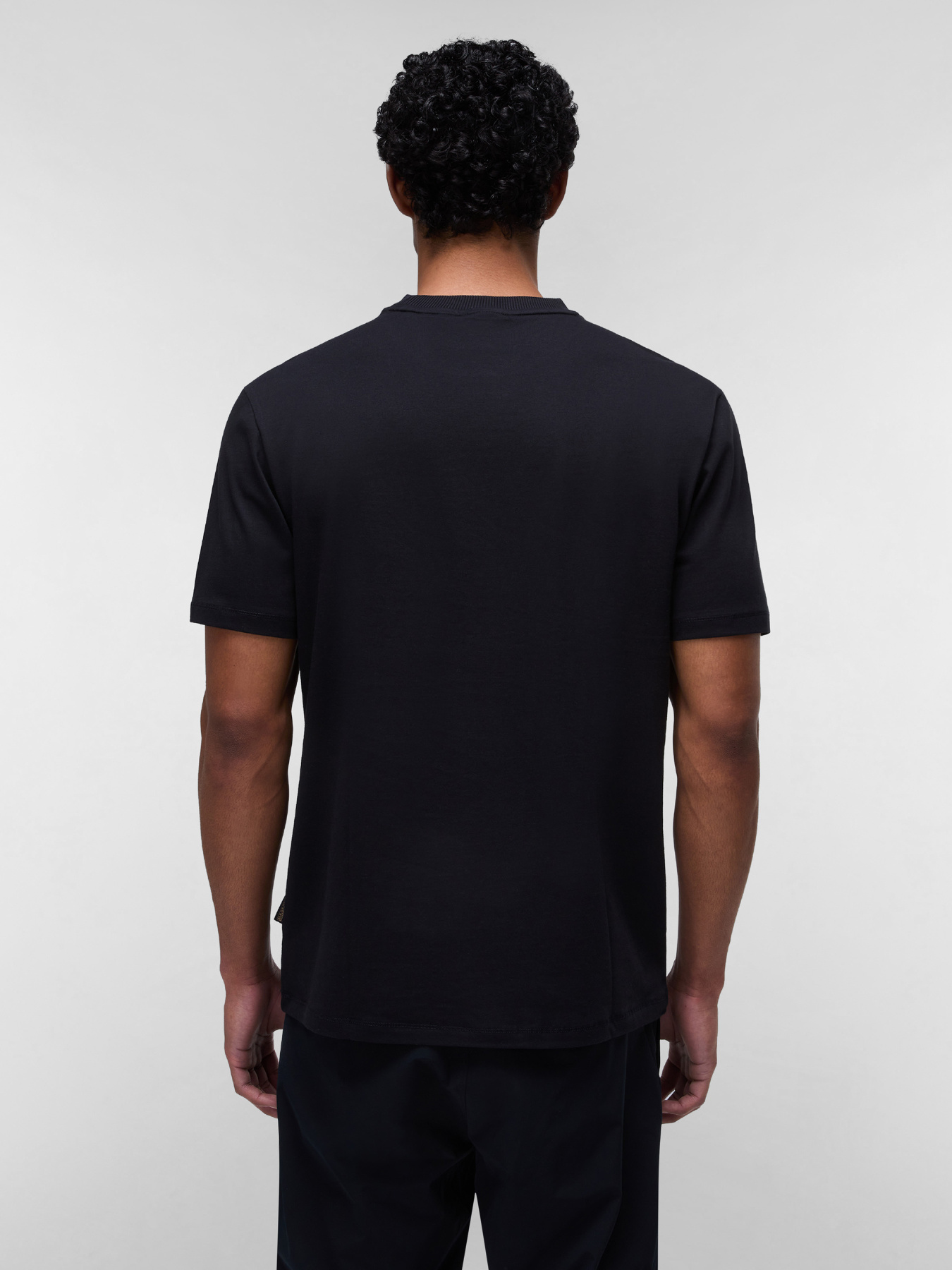 Футболка Napapijri Sorano модель NP0A4IEH9411 Фото