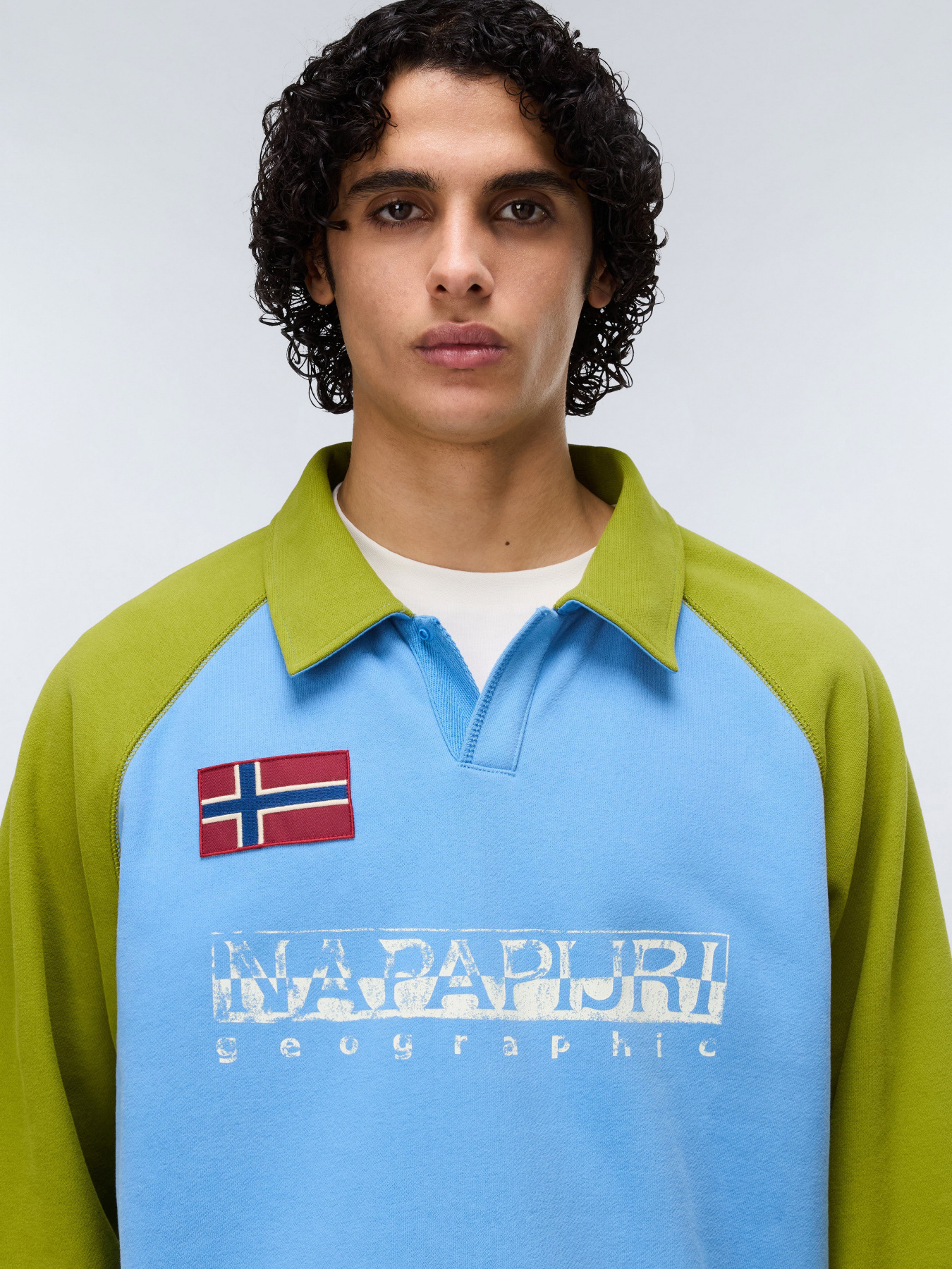 Кофта Napapijri B-REFLECT модель NP0A4HNBB9A1 Кофта Napapijri B-REFLECT модель NP0A4HNBB9A1 Фото