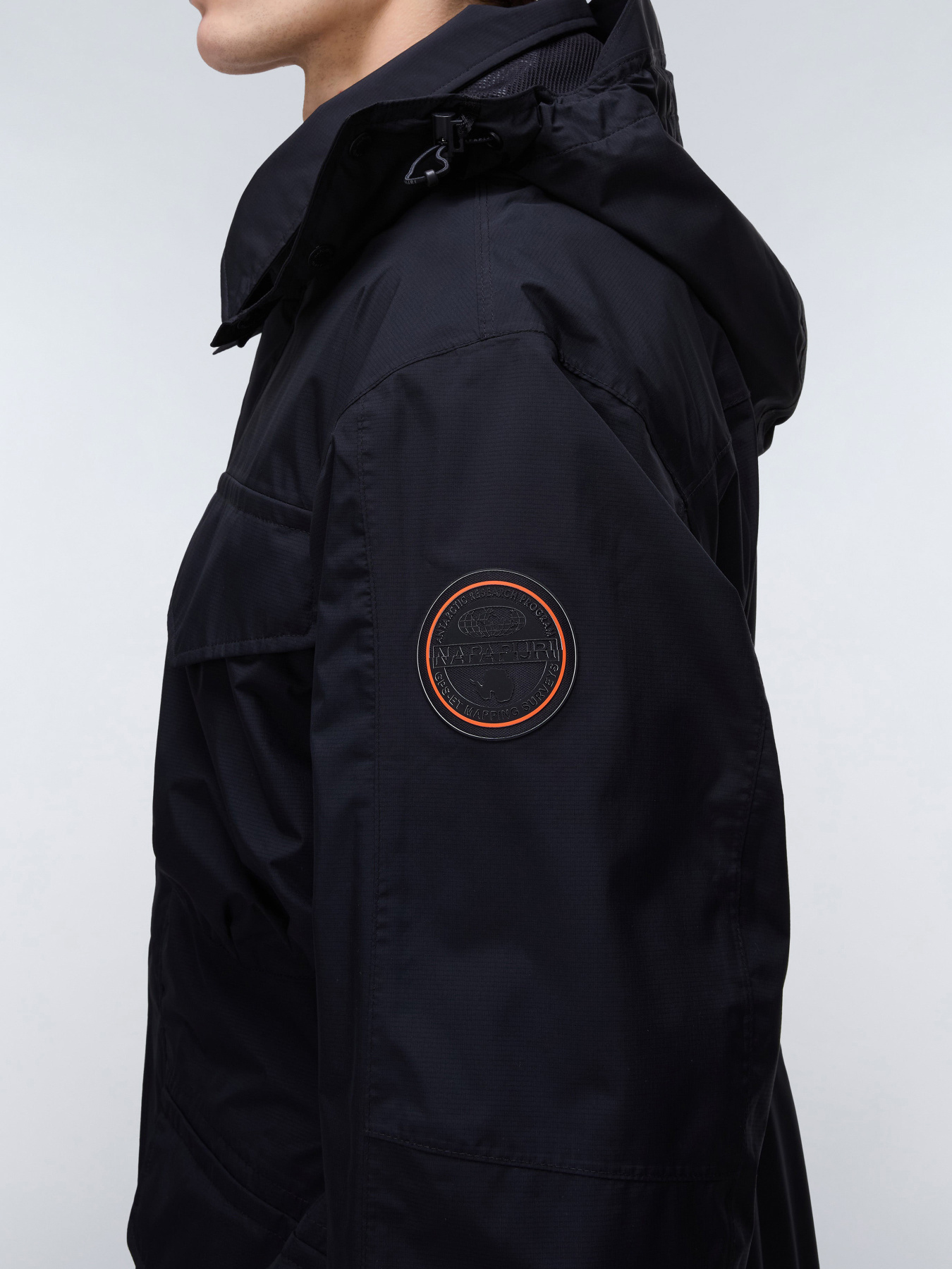 Демисезонная куртка Napapijri A-RIVALTO FIELD модель NP0A4HPR9411 Демисезонная куртка Napapijri A-RIVALTO FIELD модель NP0A4HPR9411 Фото