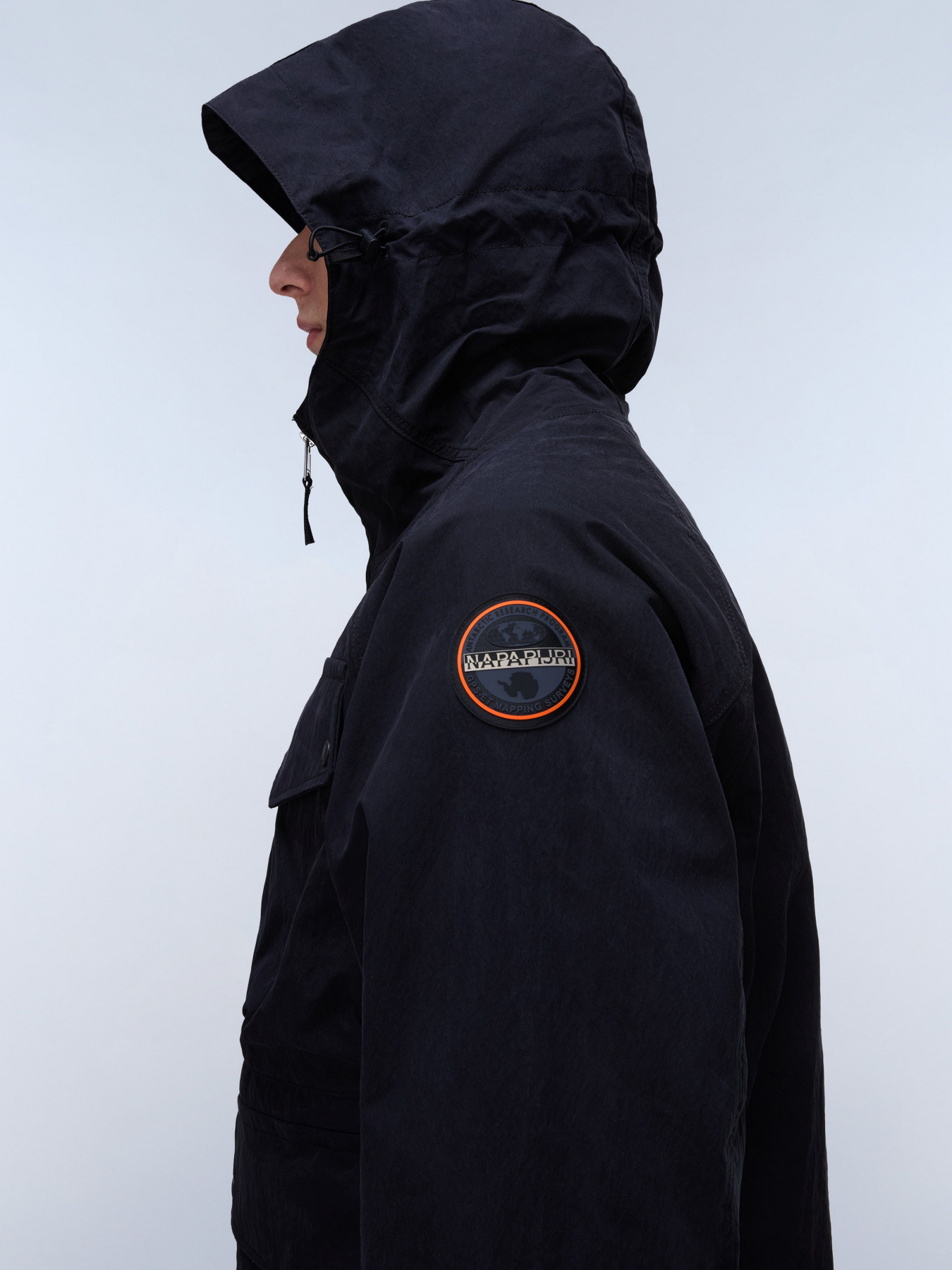 Демисезонная куртка Napapijri A-RIVALTO модель NP0A4HSC9411 Демисезонная куртка Napapijri A-RIVALTO модель NP0A4HSC9411 Фото