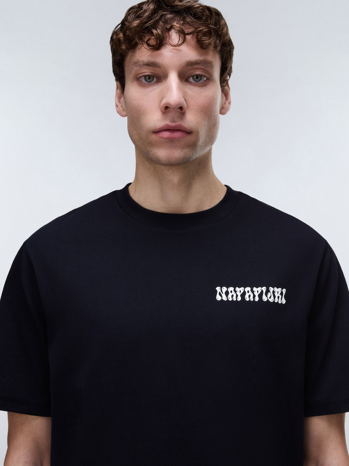 Футболка Napapijri S-SOL модель NP0A4I139411 Футболка Napapijri S-SOL модель NP0A4I139411 Фото