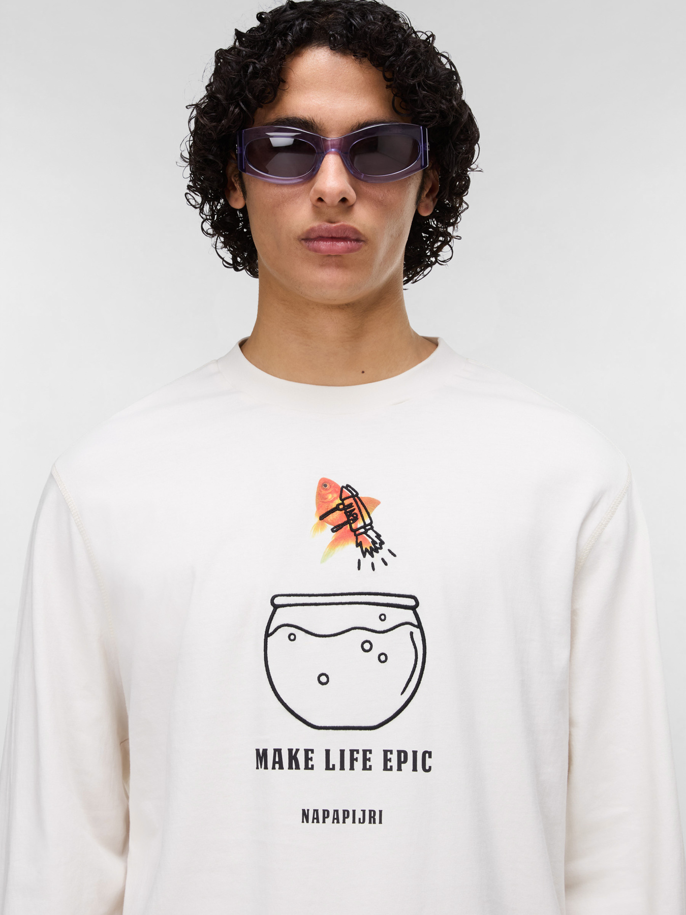 Футболка Napapijri S-SOL LS модель NP0A4I24FX11 Футболка Napapijri S-SOL LS модель NP0A4I24FX11 Фото