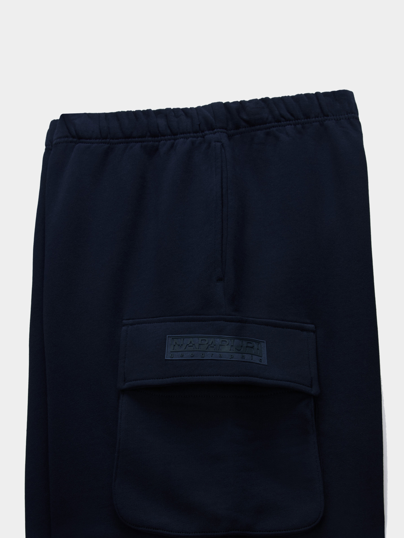 Повседневные шорты Napapijri N-BOX модель NP0A4I591761 Повседневные шорты Napapijri N-BOX модель NP0A4I591761 Фото