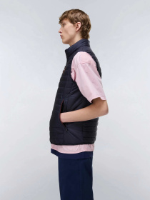 Утеплений жилет Napapijri A-AMIATA V модель NP0A4ICR1761 Утеплений жилет Napapijri A-AMIATA V модель NP0A4ICR1761 Фото