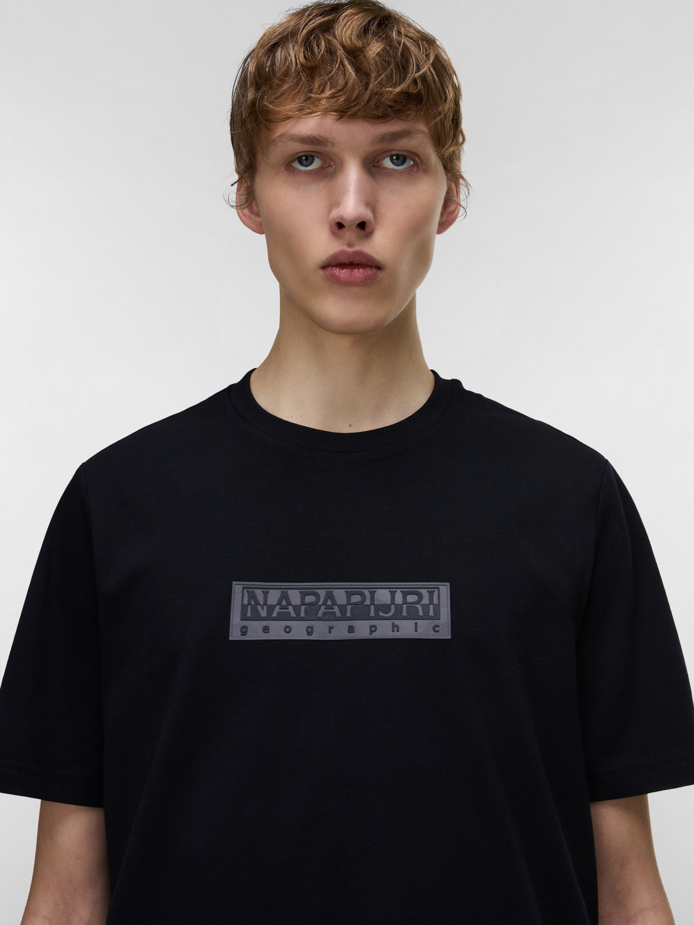 Футболка Napapijri S-BOX LOGO SS модель NP0A4IFL9411 Футболка Napapijri S-BOX LOGO SS модель NP0A4IFL9411 Фото