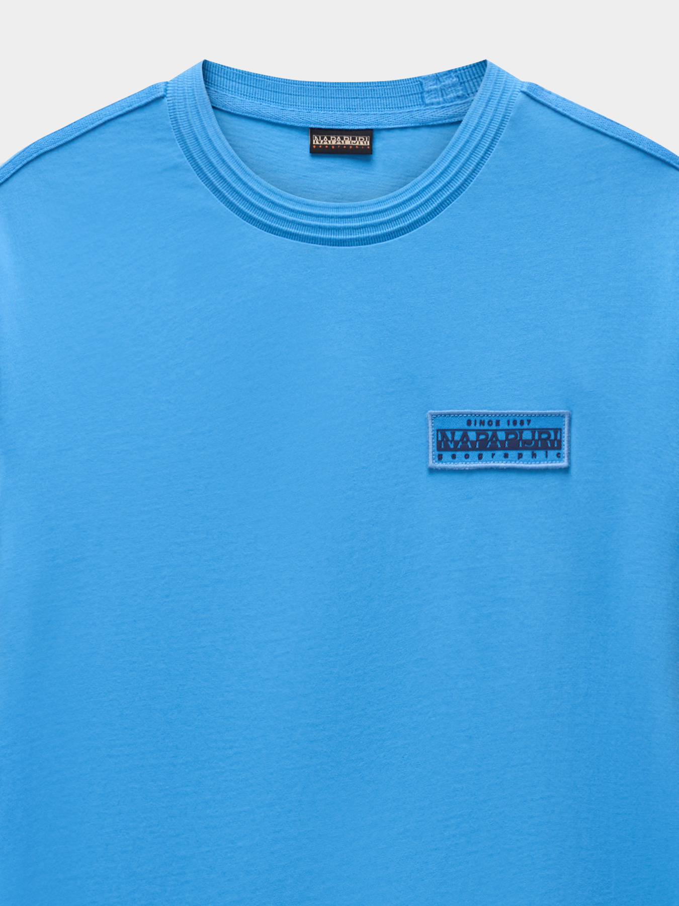 Футболка Napapijri S-AMUNDSEN модель NP0A4IN8B9A1 Футболка Napapijri S-AMUNDSEN модель NP0A4IN8B9A1 Фото