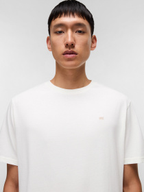 Футболка Napapijri S-NEDLES модель NP0A893E2061 Футболка Napapijri S-NEDLES модель NP0A893E2061 Фото