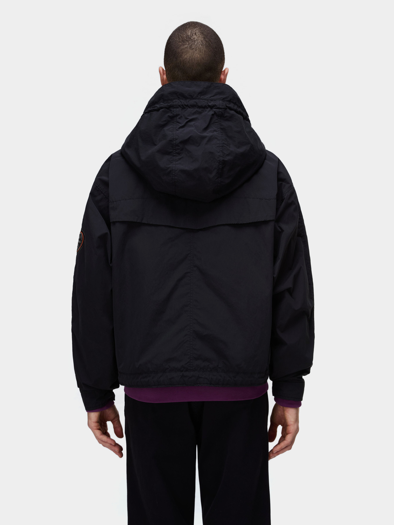 Куртки и дубленки Napapijri A-TRAVELER модель NP0A8AMV9411 Фото