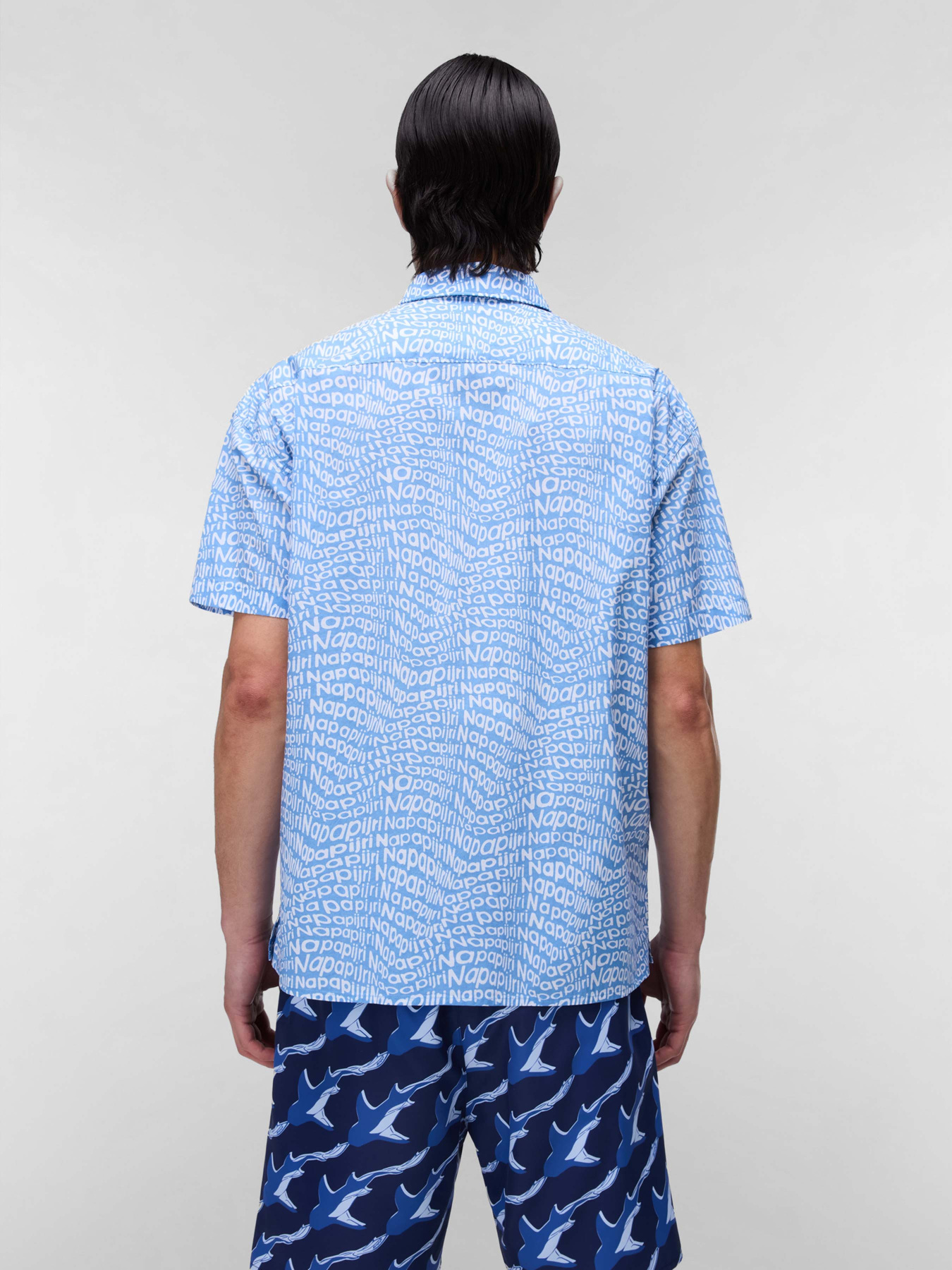 Сорочки Napapijri ELIOR  модель NP0A4HZUFC21 Фото