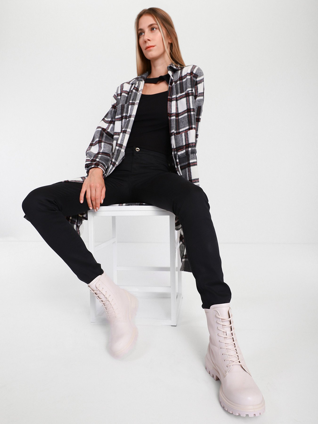 Ботинки ECCO TRED TRAY W модель 46033301378 Фото