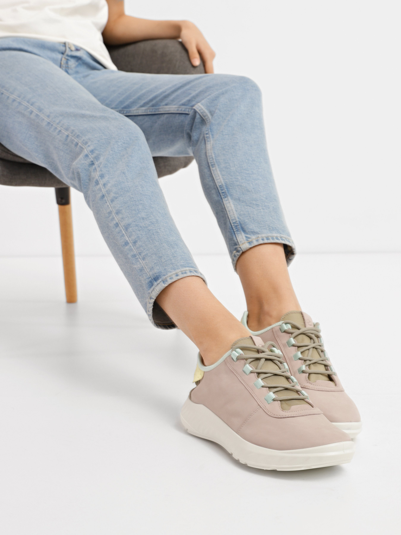 Кросівки ECCO ATH-1FTR модель 20562360332 Фото