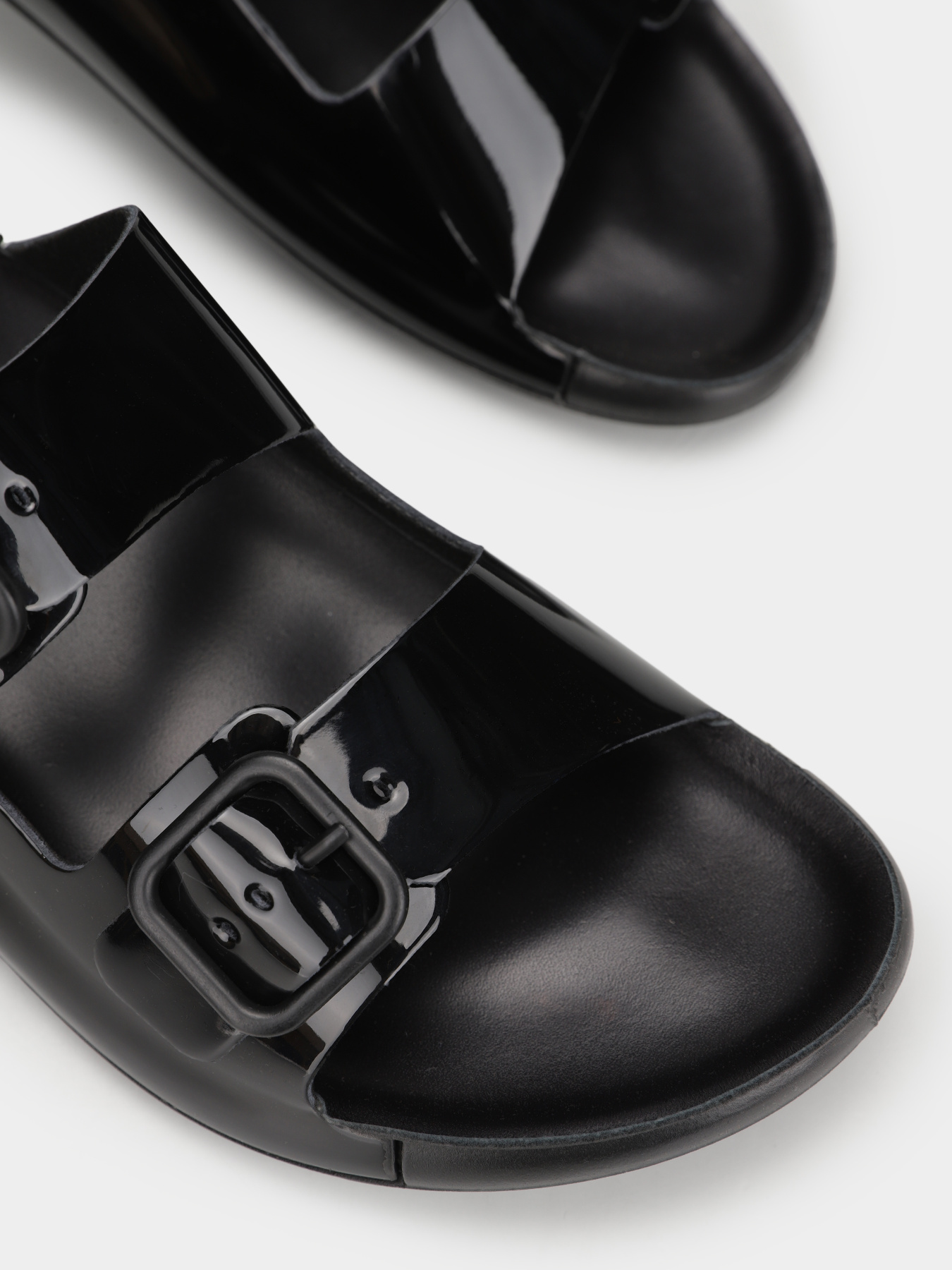 Шлепанцы ECCO Cozmo модель 20683301001 Фото