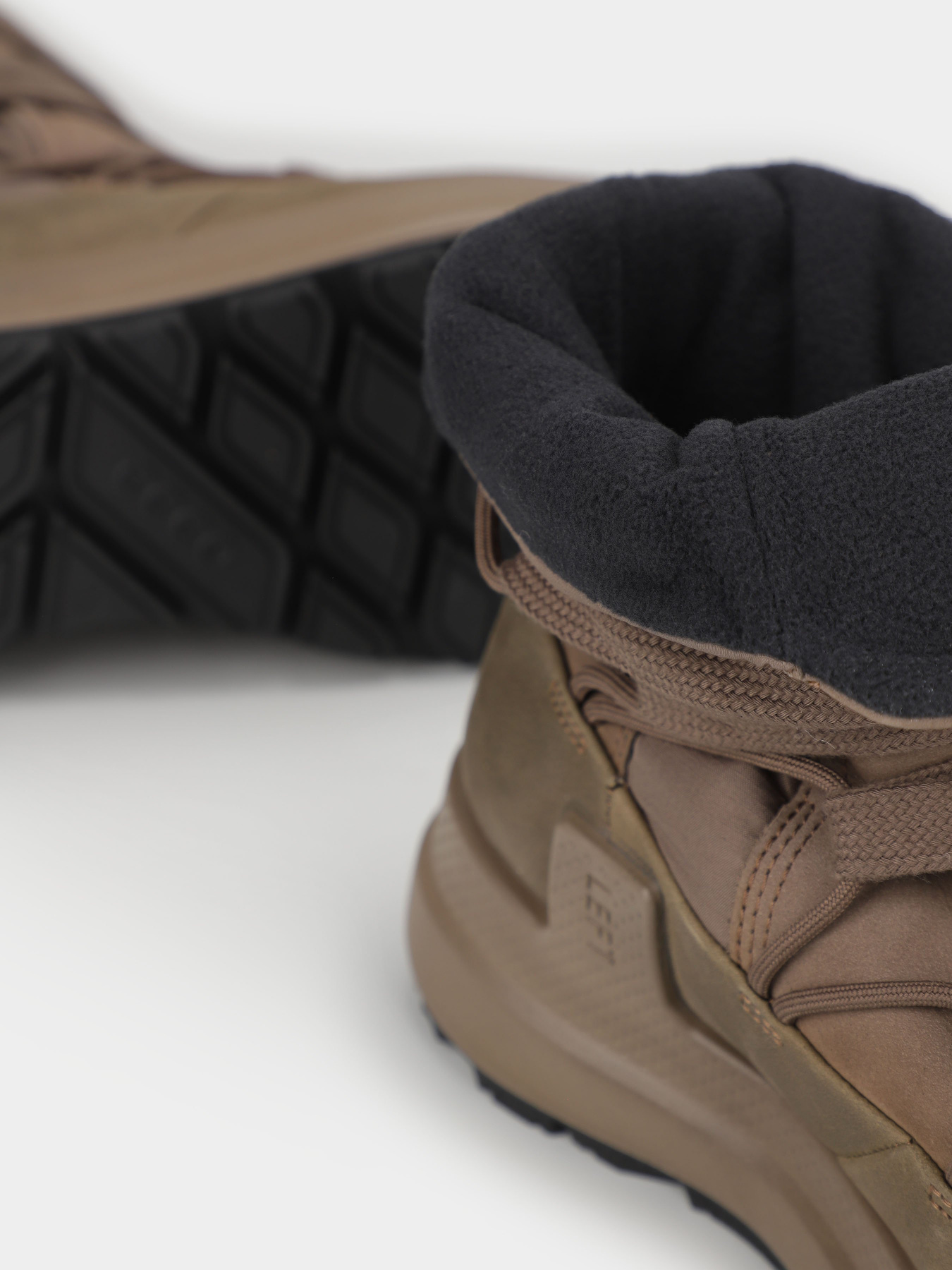 Сапоги дутики ECCO Solice модель 42016355779 Сапоги дутики ECCO Solice модель 42016355779 Фото