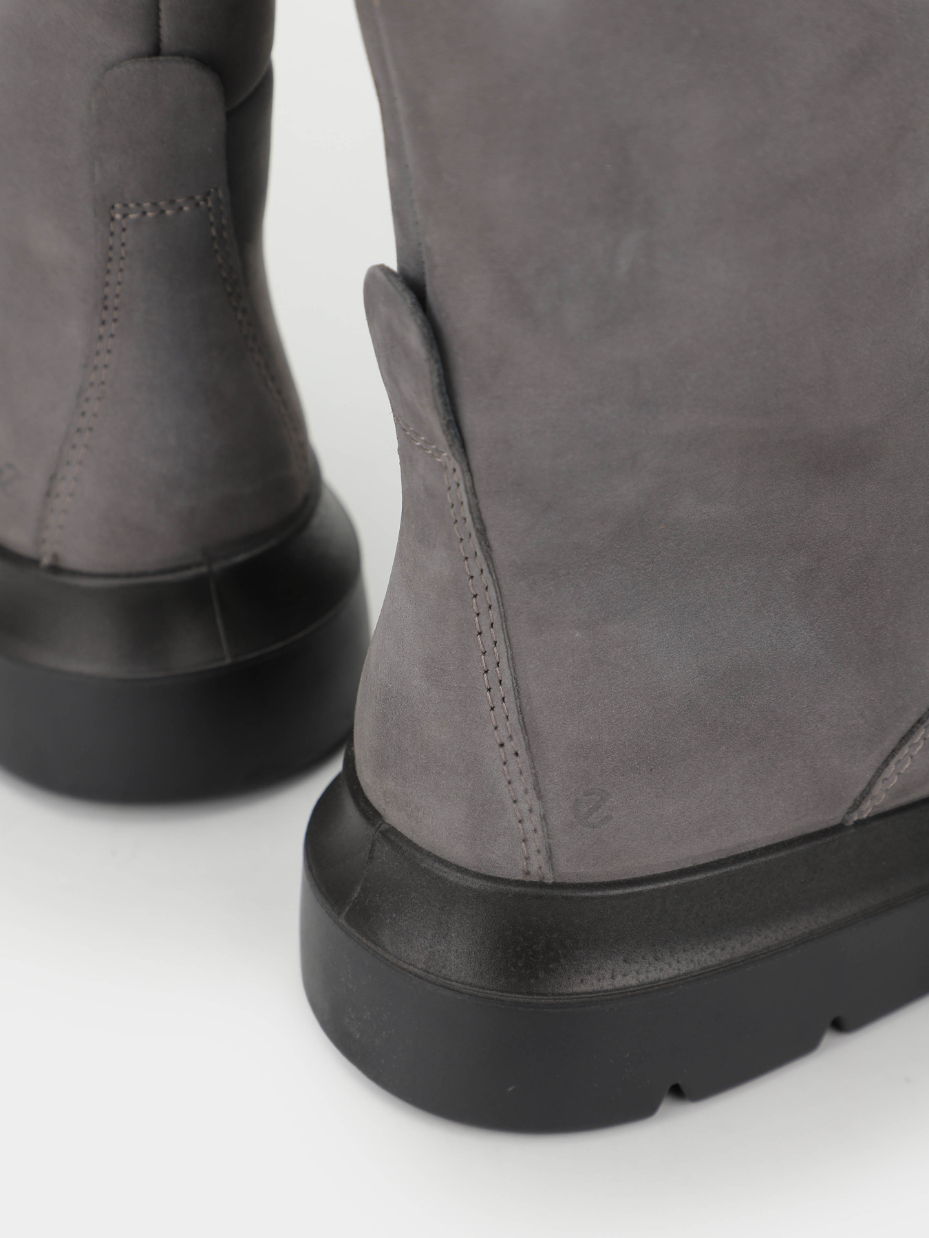 Ботинки ECCO Nouvelle модель 21621302308 Фото