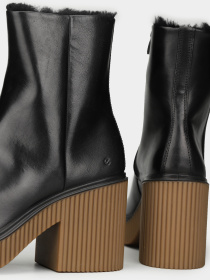 Бoтильоны ECCO Fluted Heel модель 22303301001 Бoтильоны ECCO Fluted Heel модель 22303301001 Фото