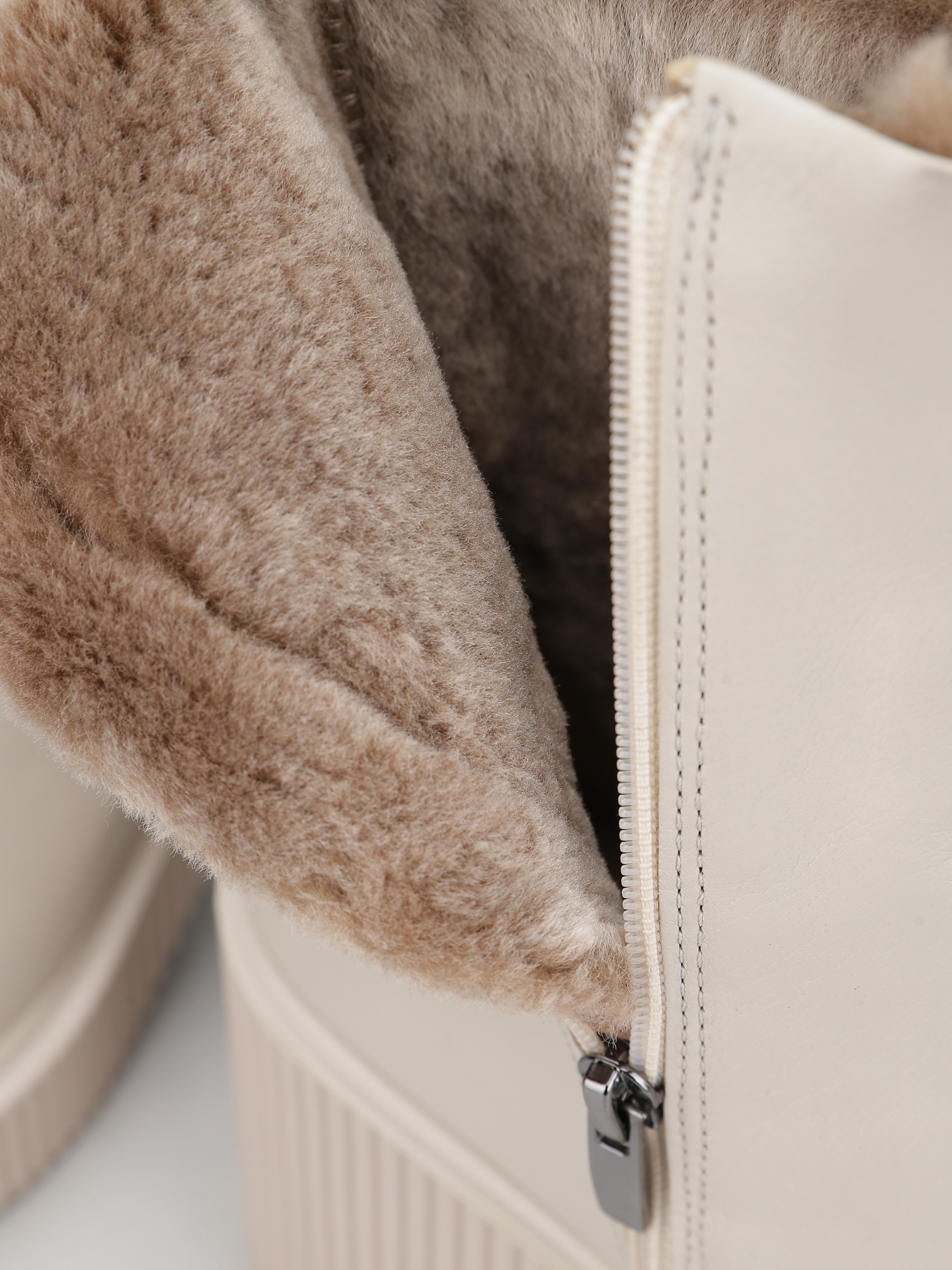 Бoтильоны ECCO Fluted Heel модель 22303301163 Фото