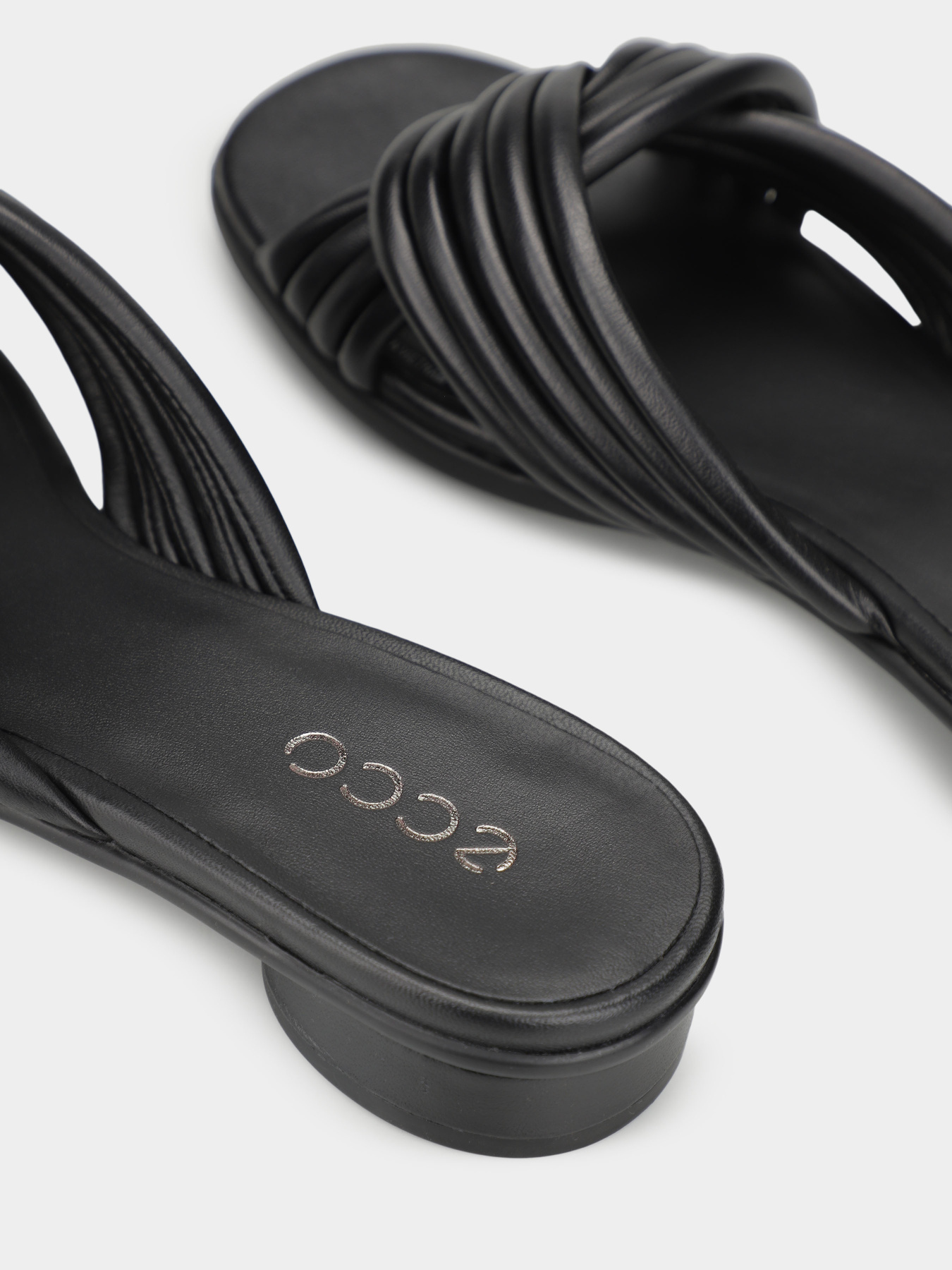 Шлепанцы ECCO Sculpted Alba 25 модель 23381301001 Фото