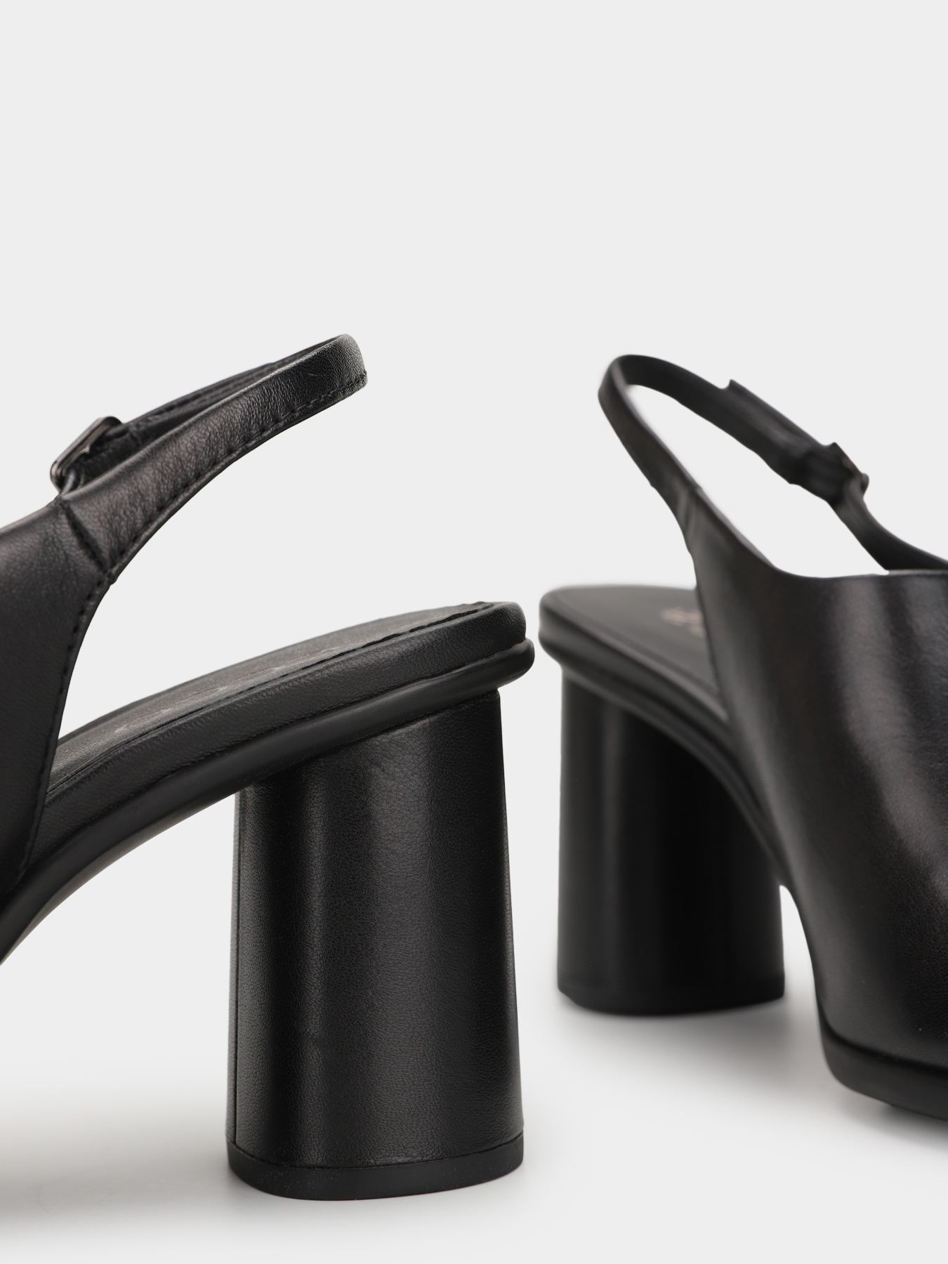 Босоніжки ECCO Sculpted Alba 65 модель 23331301001 Фото