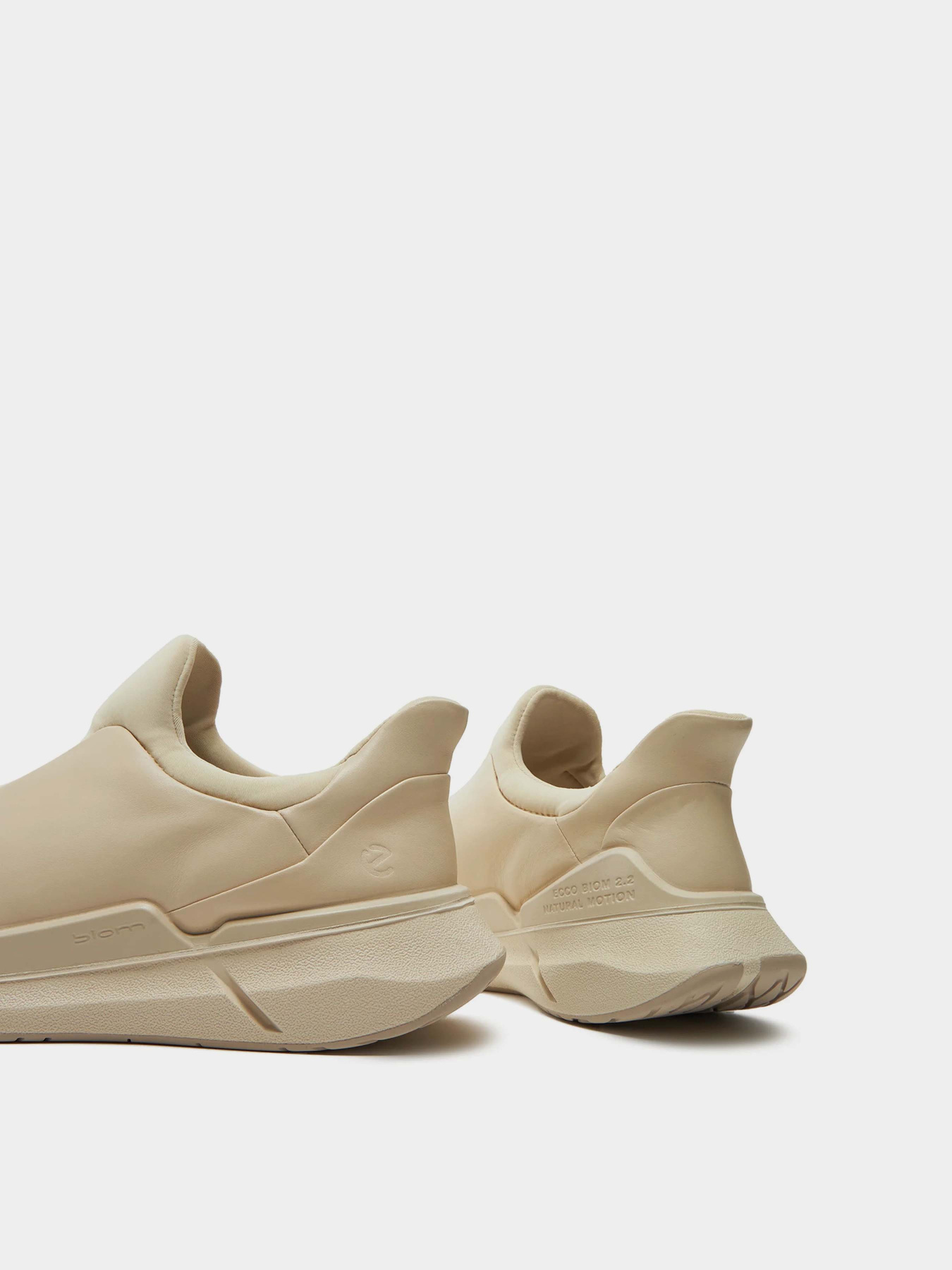 Кроссовки ECCO Biom 2.2 модель 83082359113 Фото