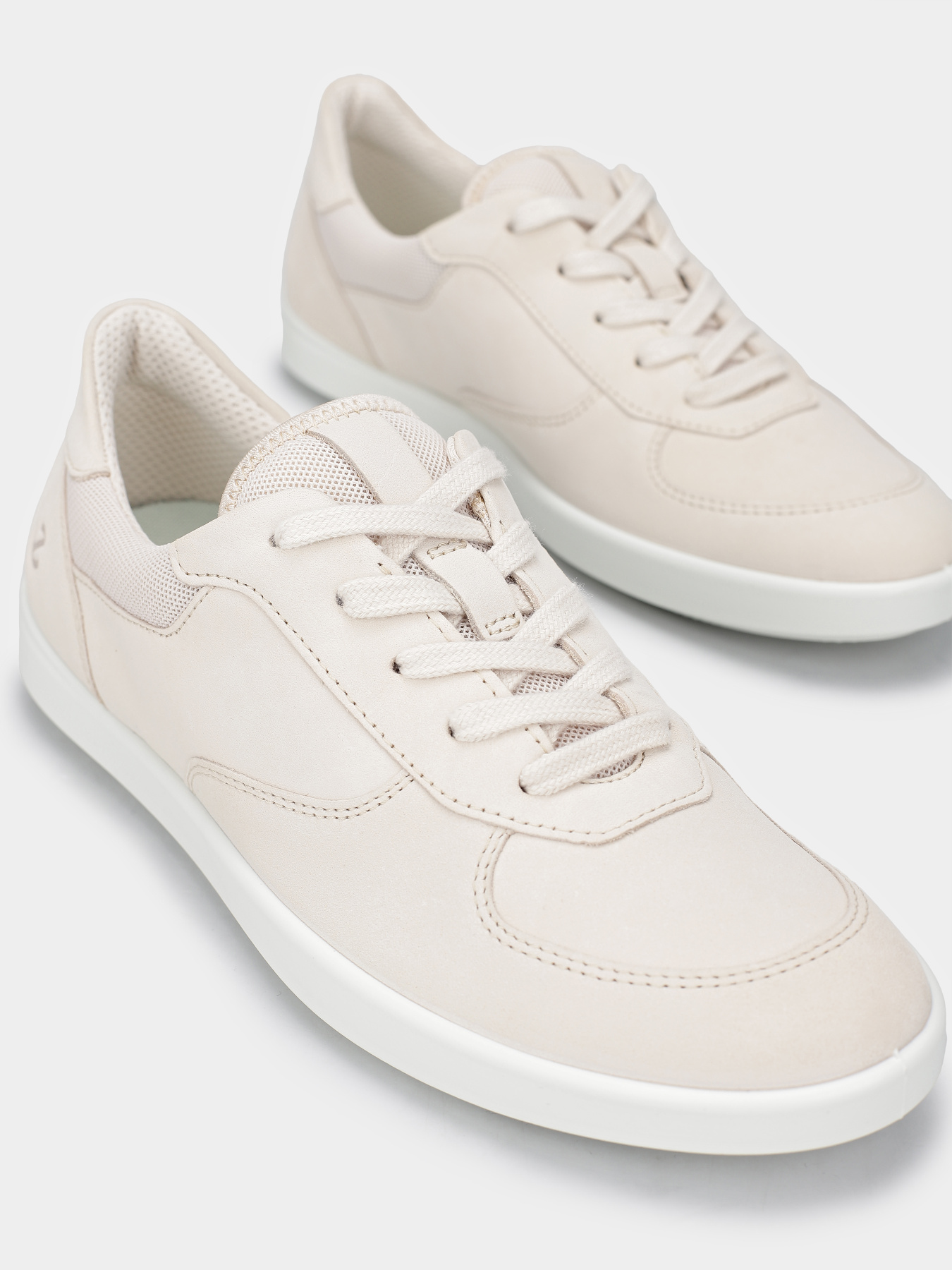 Кеды низкие ECCO Leisure модель 20515302378 Кеды низкие ECCO Leisure модель 20515302378 Фото