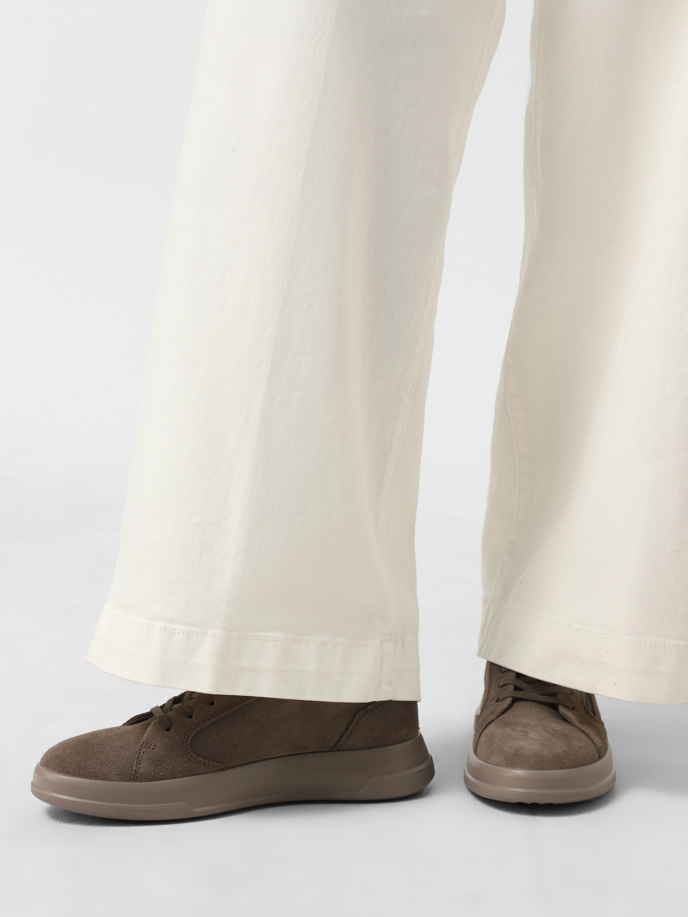 Кеди низькі ECCO Move модель 22381361396 Кеди низькі ECCO Move модель 22381361396 Фото