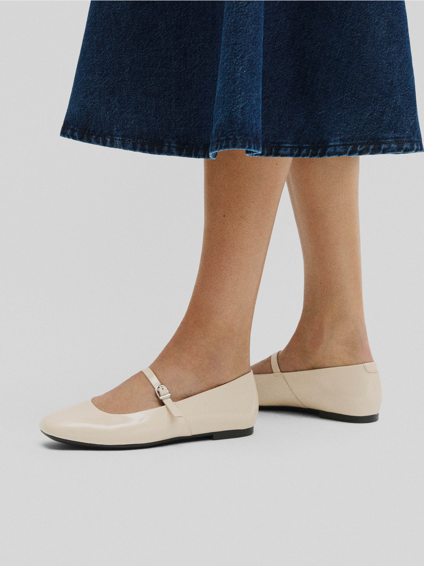 ECCO модель 23434301378 Фото