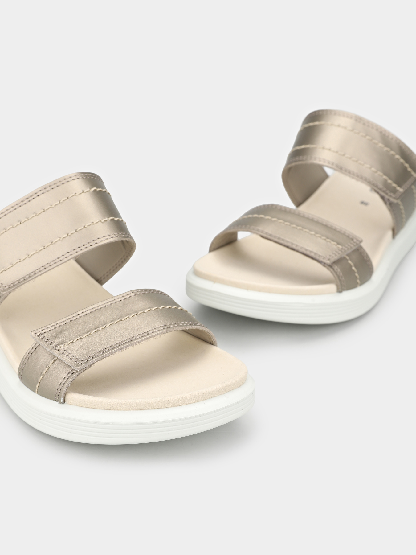 ECCO модель 23883361652 ECCO модель 23883361652 Фото