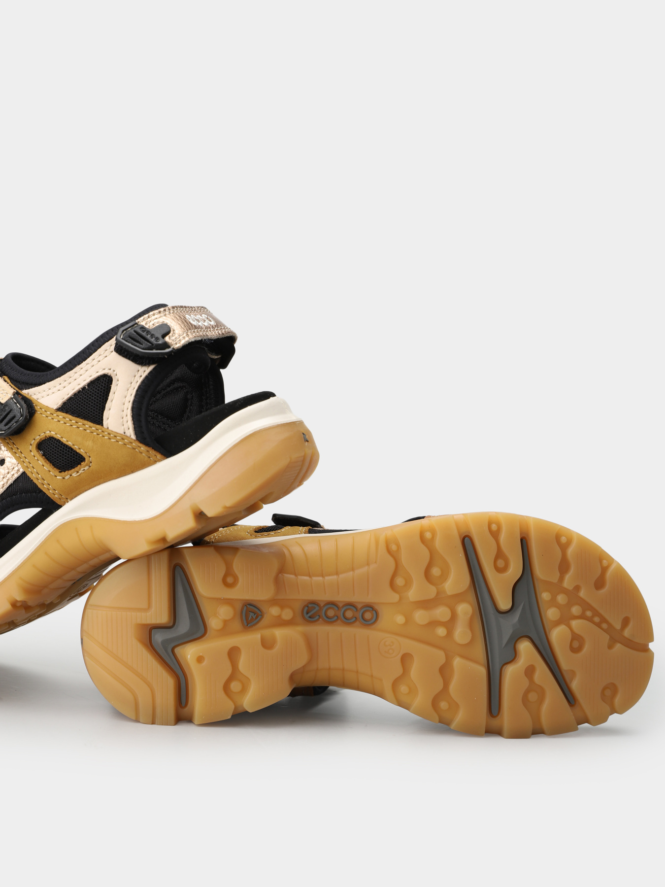 ECCO модель 06956352043 Фото