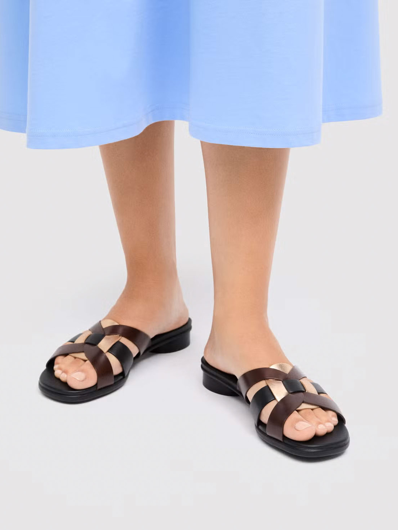 ECCO модель 23384361670 ECCO модель 23384361670 Фото