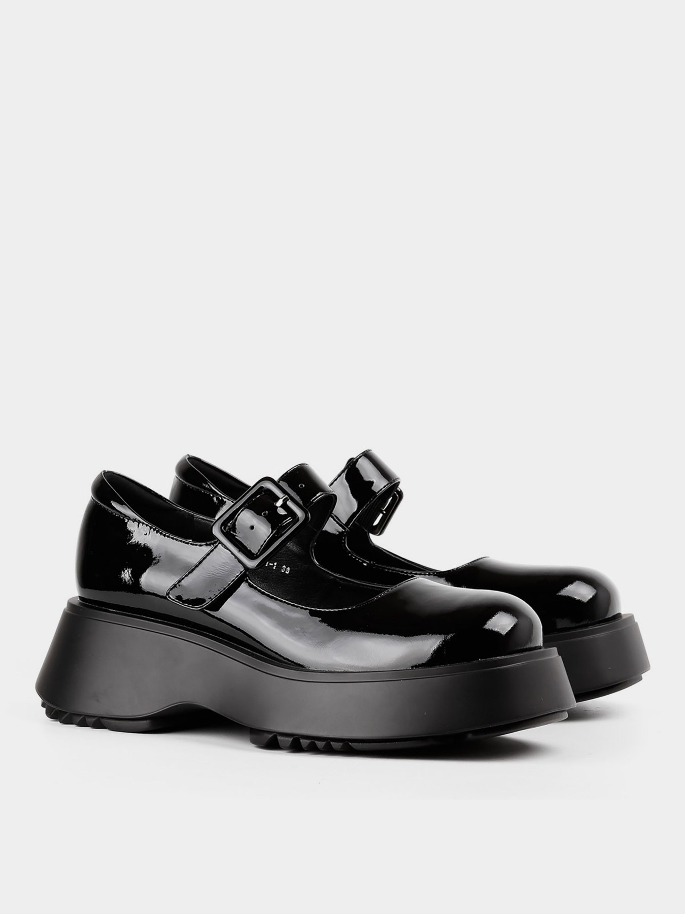 Туфли LeBERDES модель 00000014591 Фото