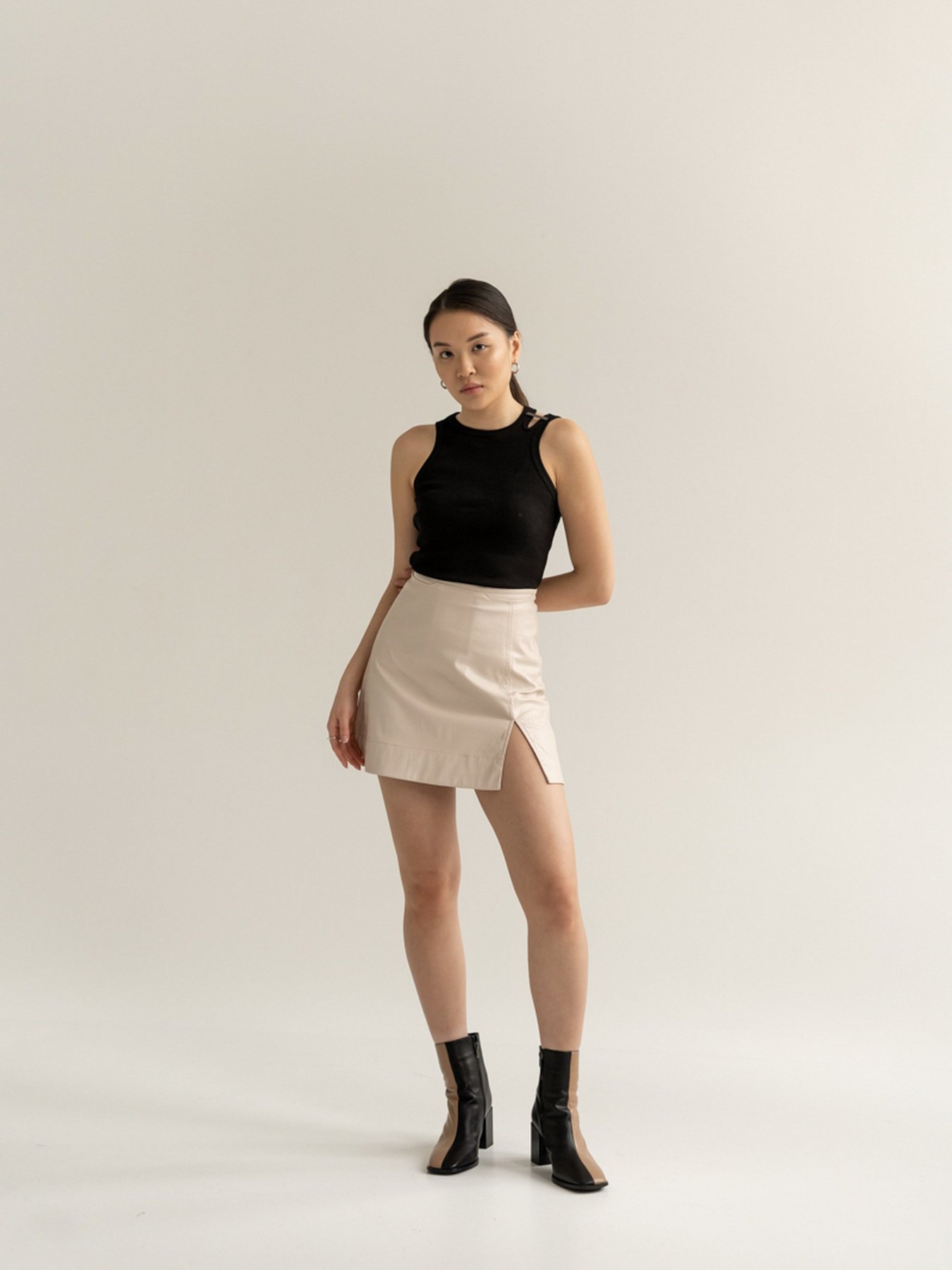 Спідниця міні 7/11 Seven Eleven Модель SE22SkCrcBg Фото