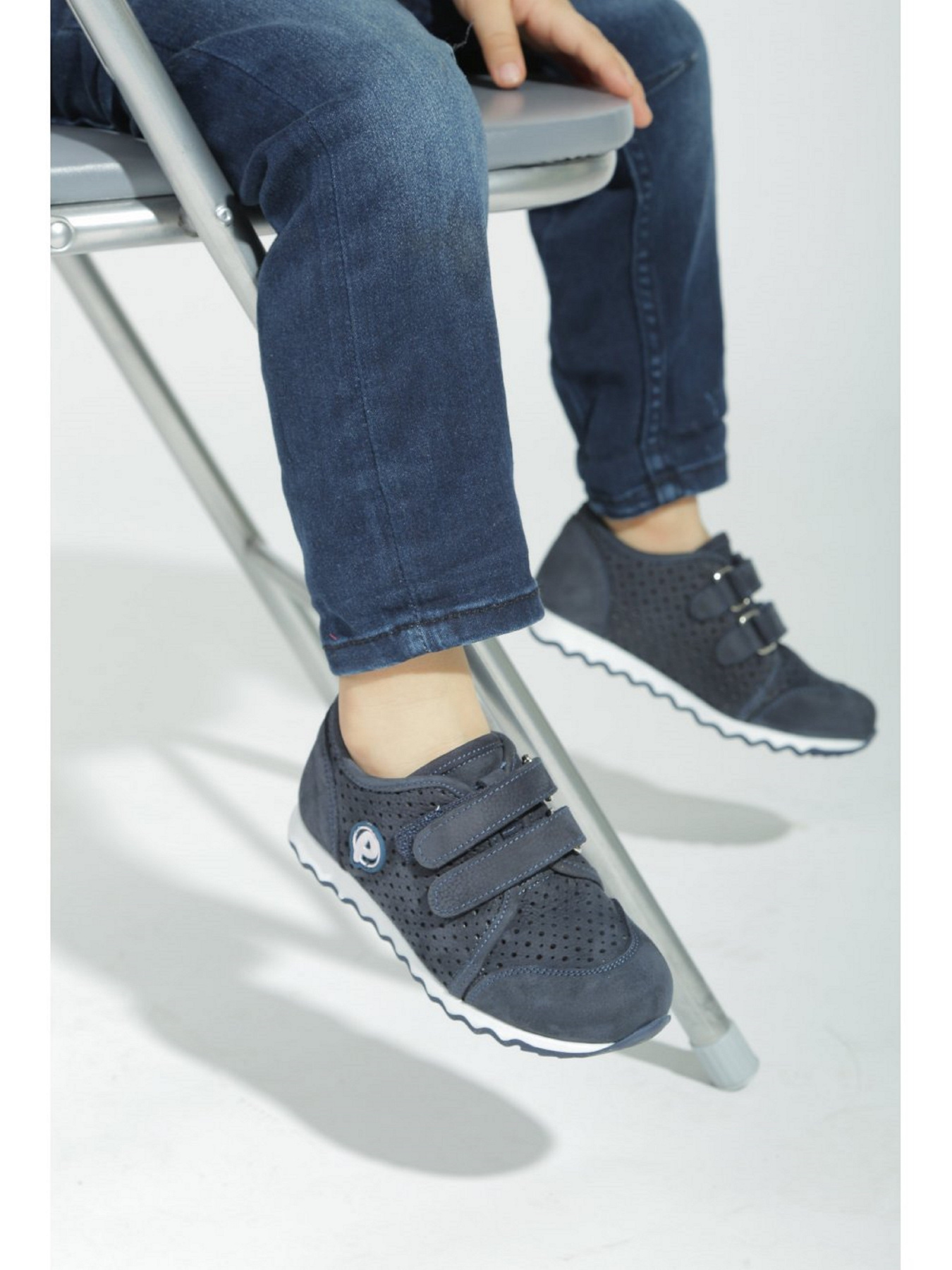 Кросівки повсякденні Perlina модель 4spring Фото