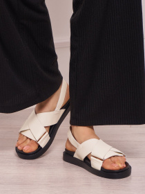 Сандалии ISSA Plus модель OB2-16_white Фото