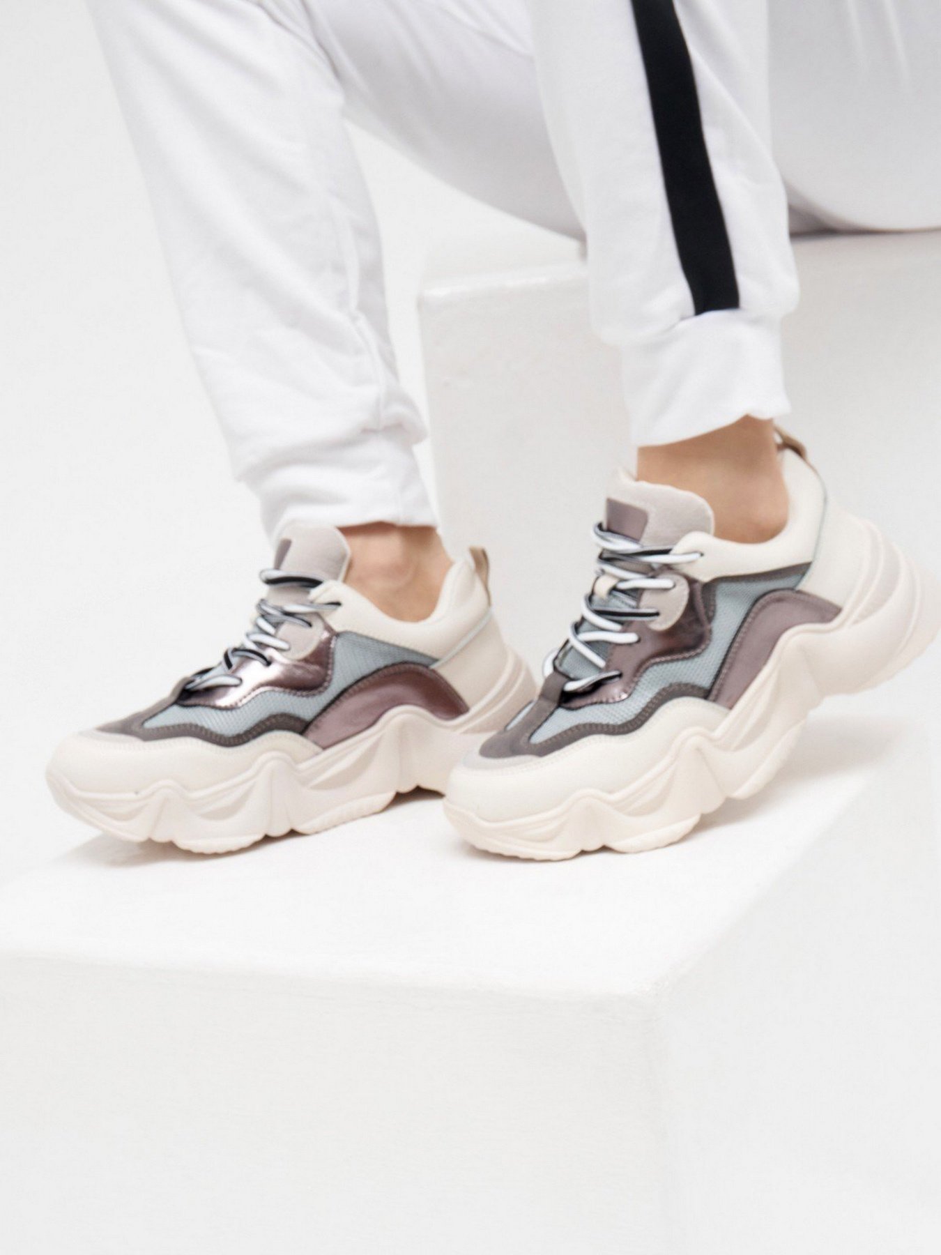 Кроссовки ISSA Plus модель OB2-23_whitegrey Фото