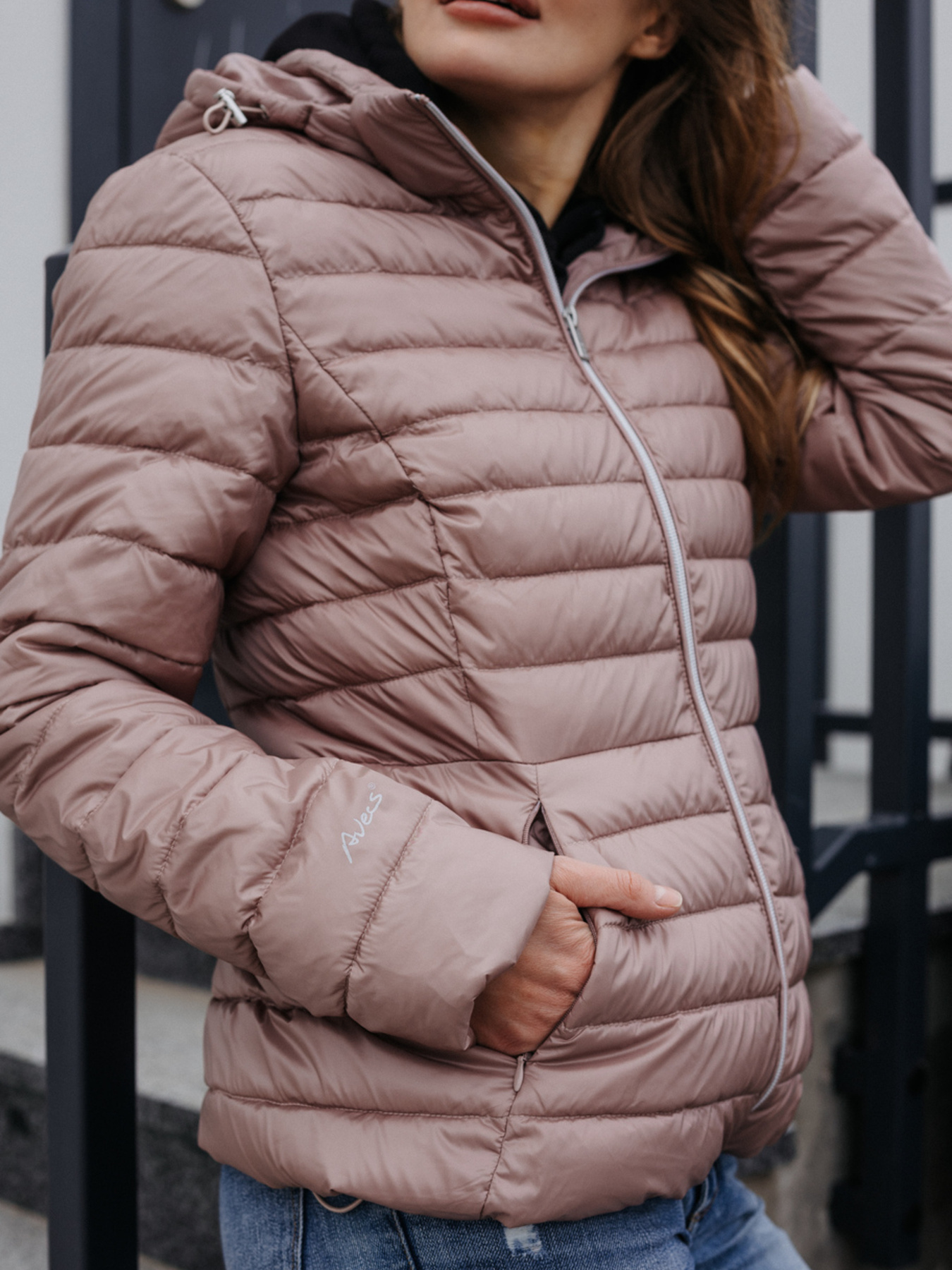 Вітровка AVECS модель 50267-21 Фото