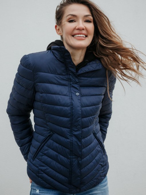 Вітровка AVECS Модель 50268-23 Фото