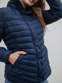 Вітровка AVECS модель 50268-23 Фото