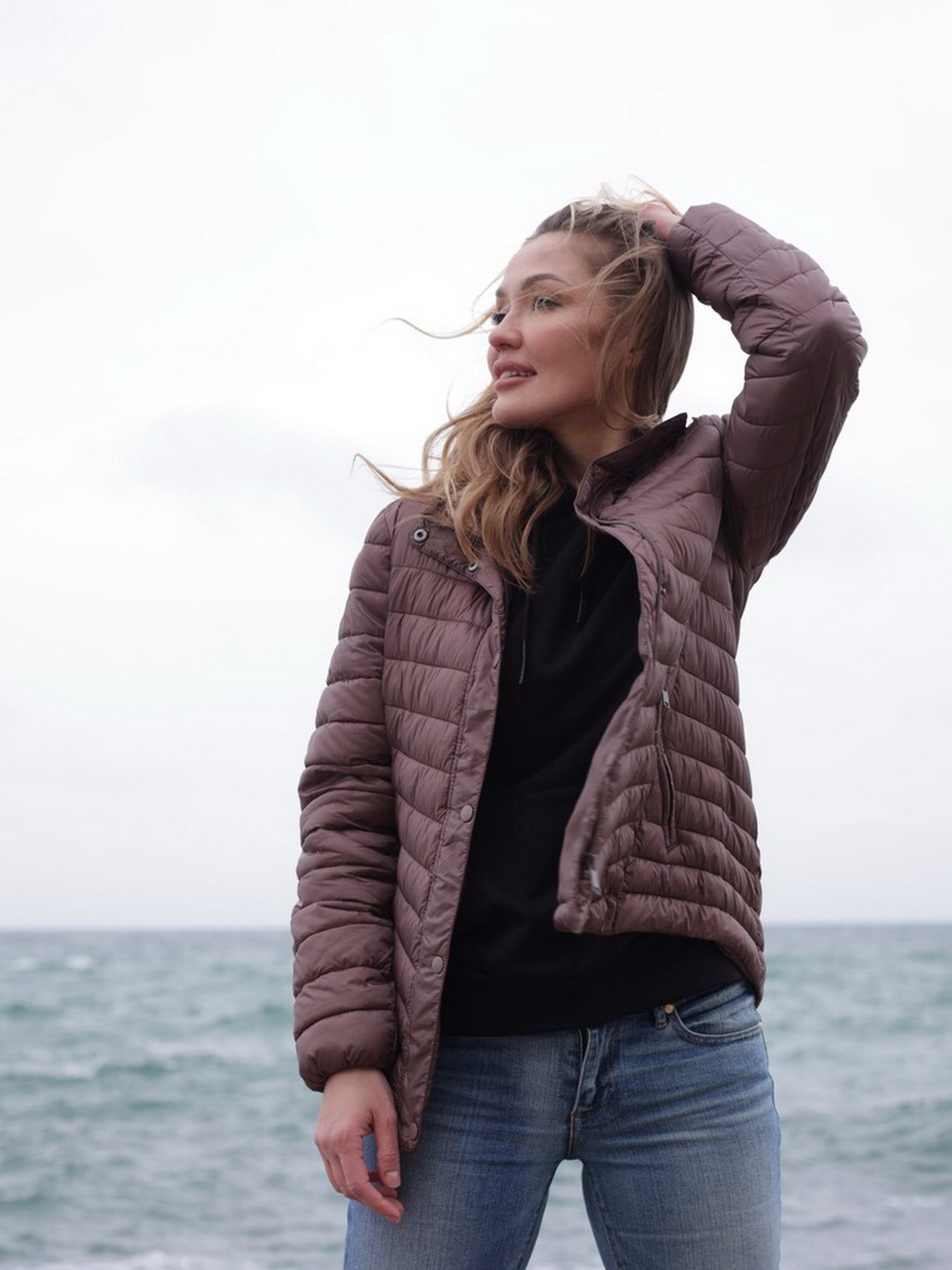 Вітровка AVECS модель 50268-56 Фото